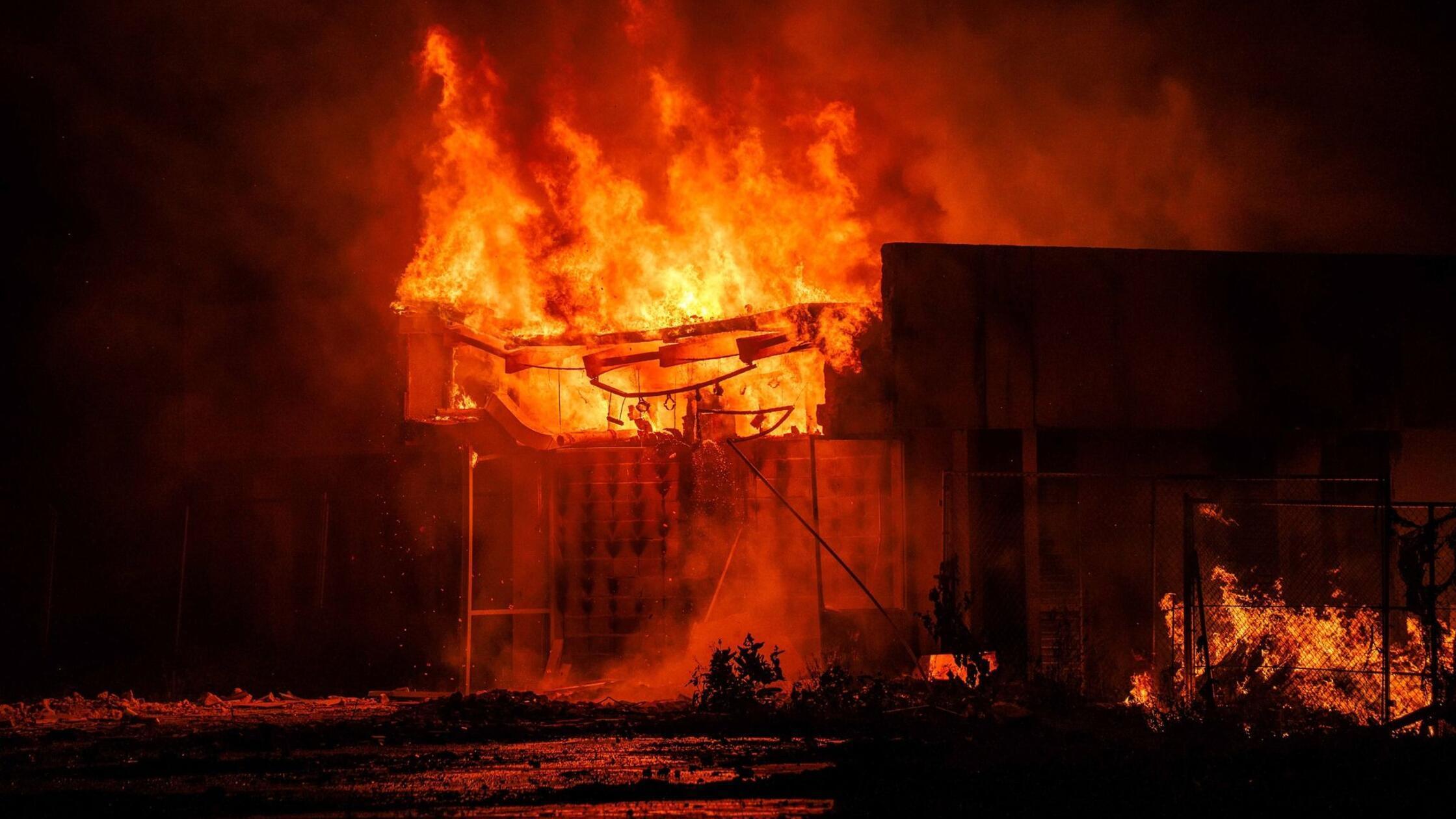 Verheerendes Feuer zerstört Parlament der Marshallinseln