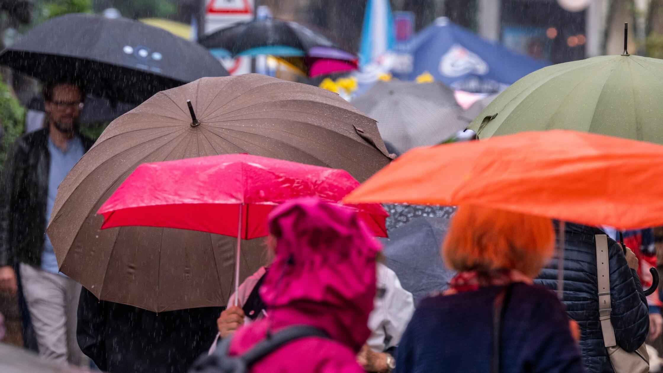 Vor allem in Franken: Starkregen, Sturm und Gewitter erwartet