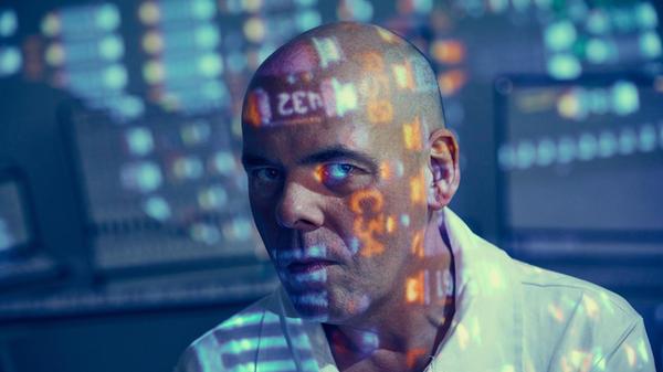 Eigentlich wollte die Mitte Soundbar bereits im Juli ihr Open Air im Serenadenhof zelebrieren. Doch daraus wurde nichts. Auf Social Media hieß es, dass das Fest aus organisatorischen Gründen nicht stattfinden kann. Am Sonntag, 21. September, bittet man nun erneut auf das Gelände am Dutzendteich. Neben lokalen Acts sind unter anderem Der Dritte Raum angekündigt. Beginn: 12 Uhr.