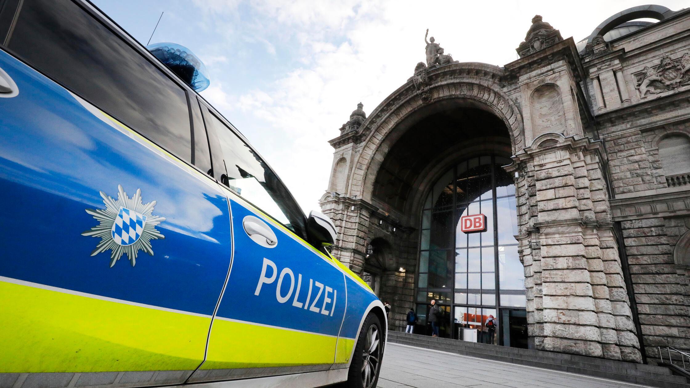 SicherheitBhf_hip_100125_03