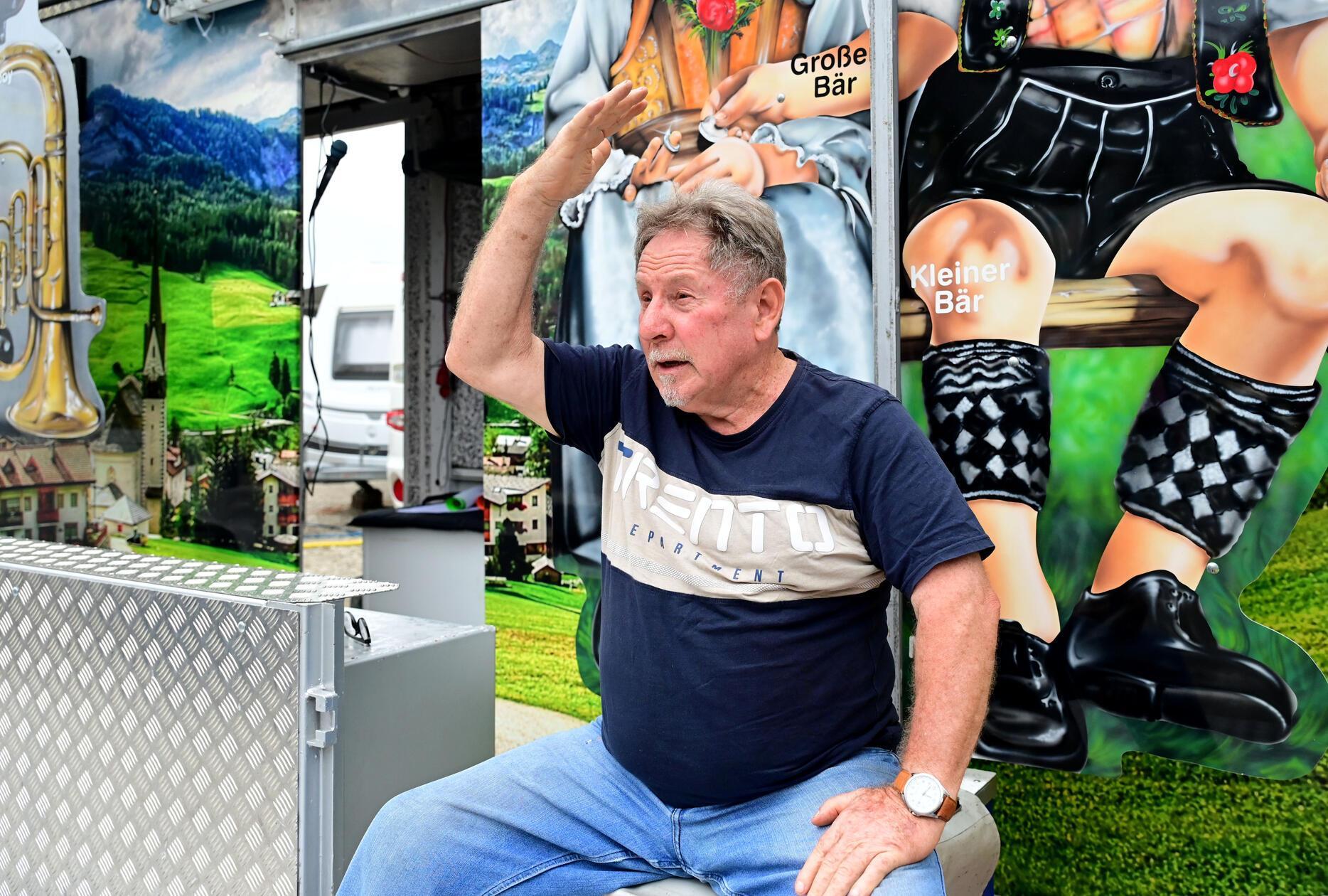 Henry Wittmann haut den Lukas.