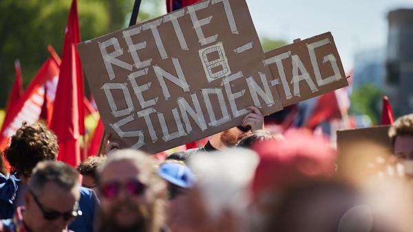 Demonstrationen zum 1. Mai in Berlin