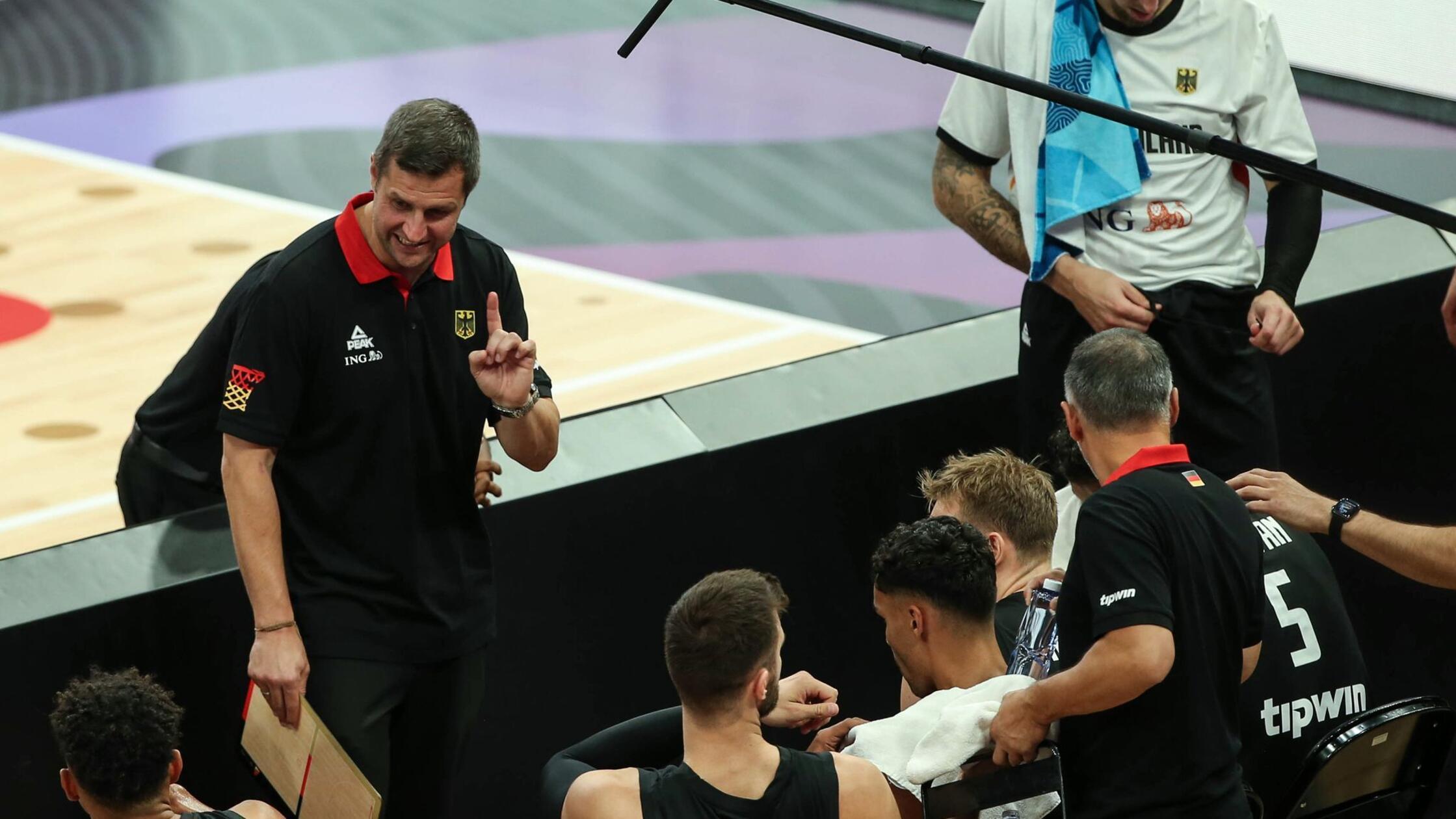 Feueralarm im Teamhotel stört Nachtruhe der Basketballer