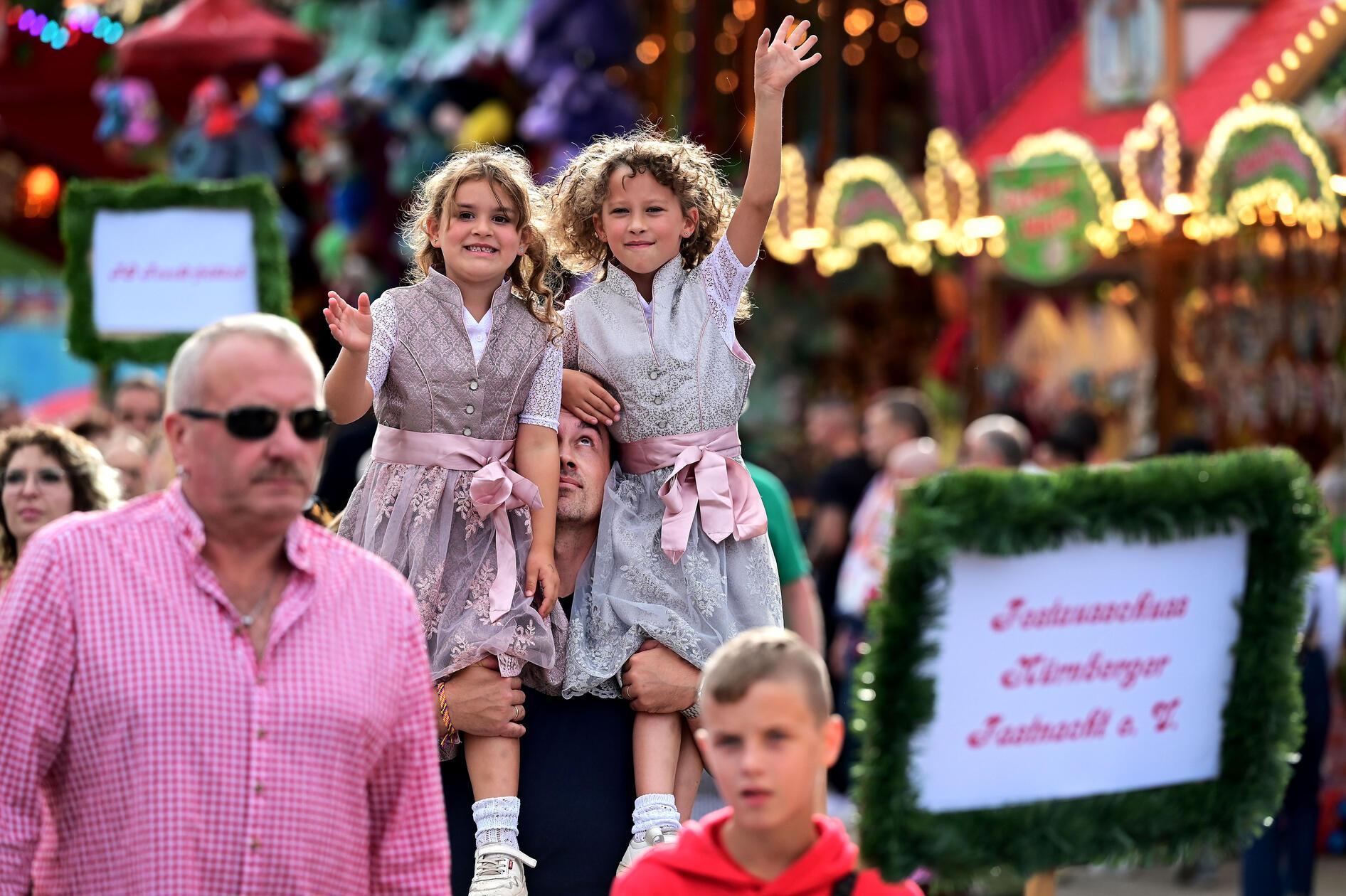 volksfest_hjw_290825_025