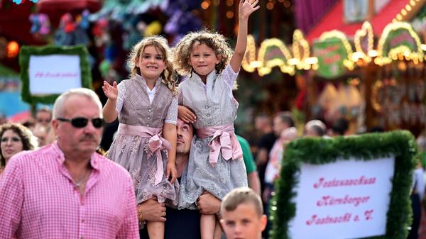 volksfest_hjw_290825_025