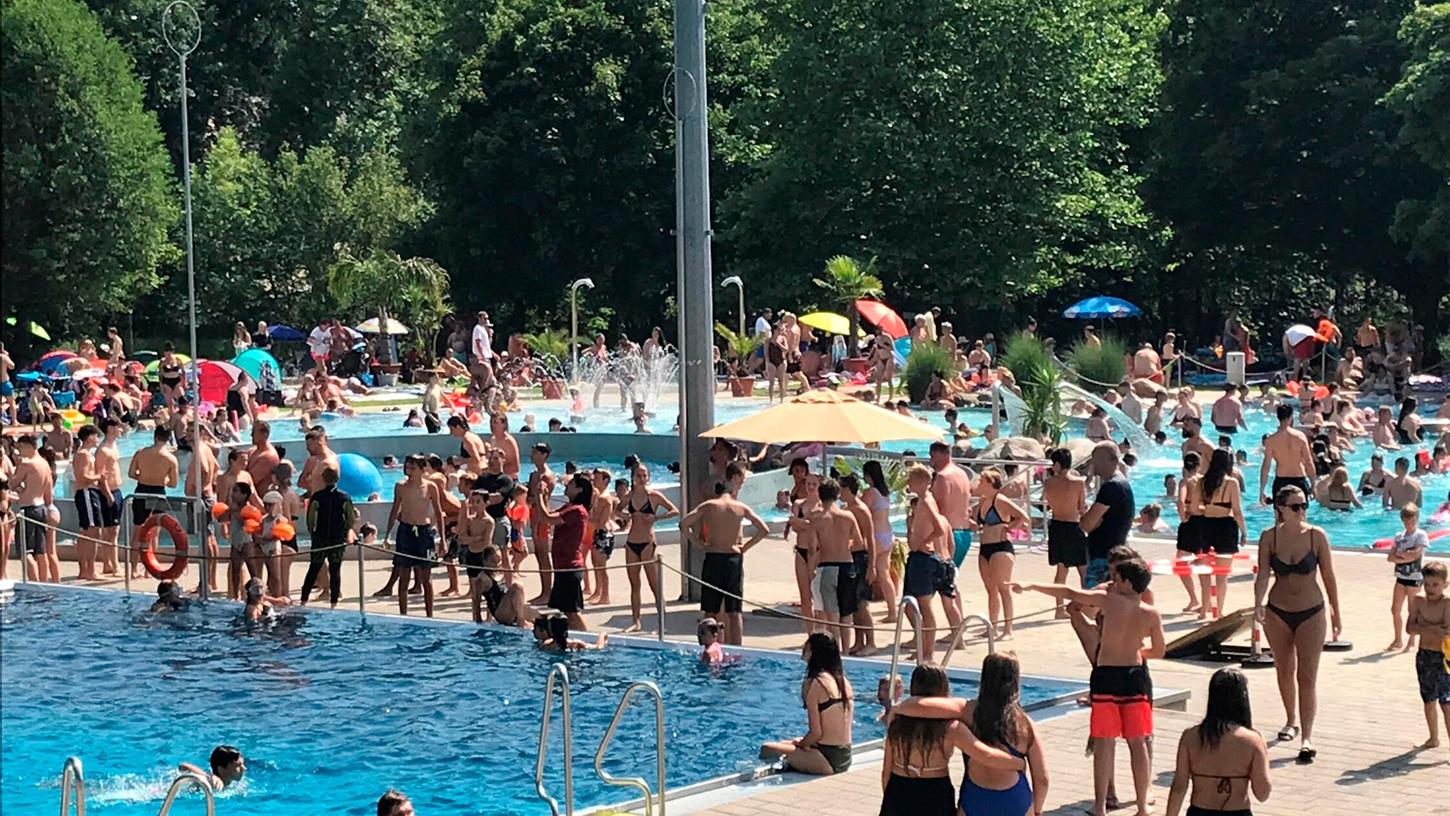 Freizeitbad Roth Ende der Badesaison 2025 in Roth-Schwabach: Eine Woche Zugabe im ...