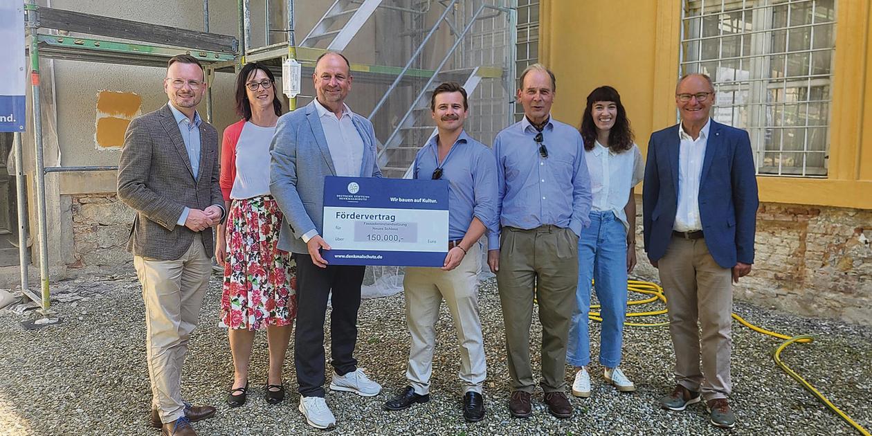 Frustration in Pappenheim: Counts continue to renovate the castle facade - ...