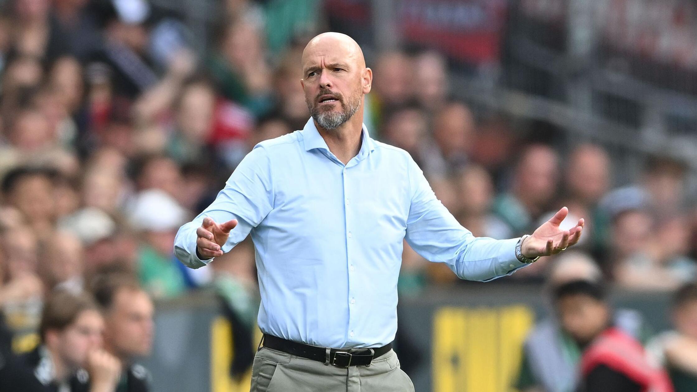 Nach Blitz-Beurlaubung: Ten Hag schimpft auf Bayer-Führung