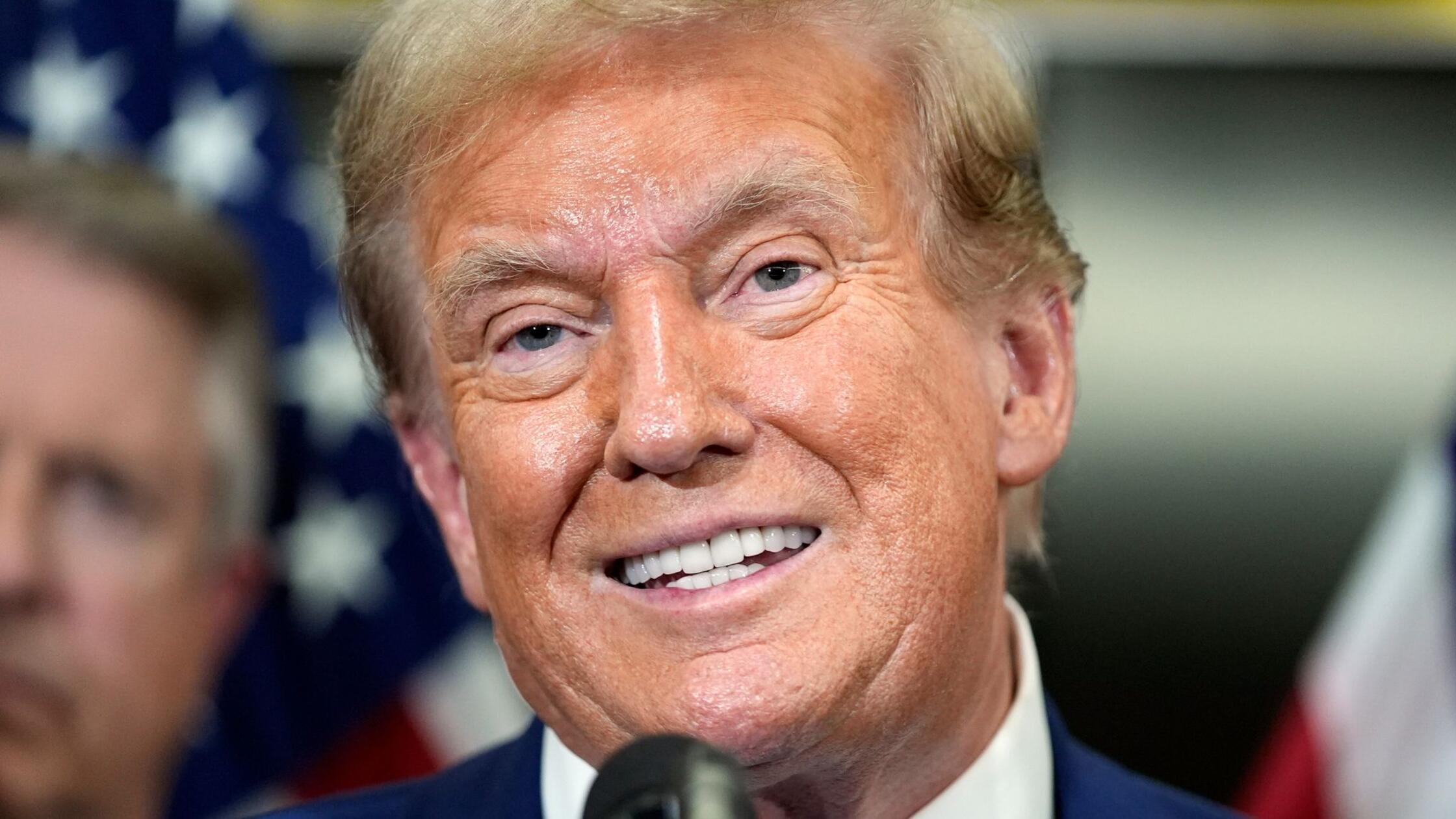 urn:newsml:dpa.com:20090101:240614-99-391907