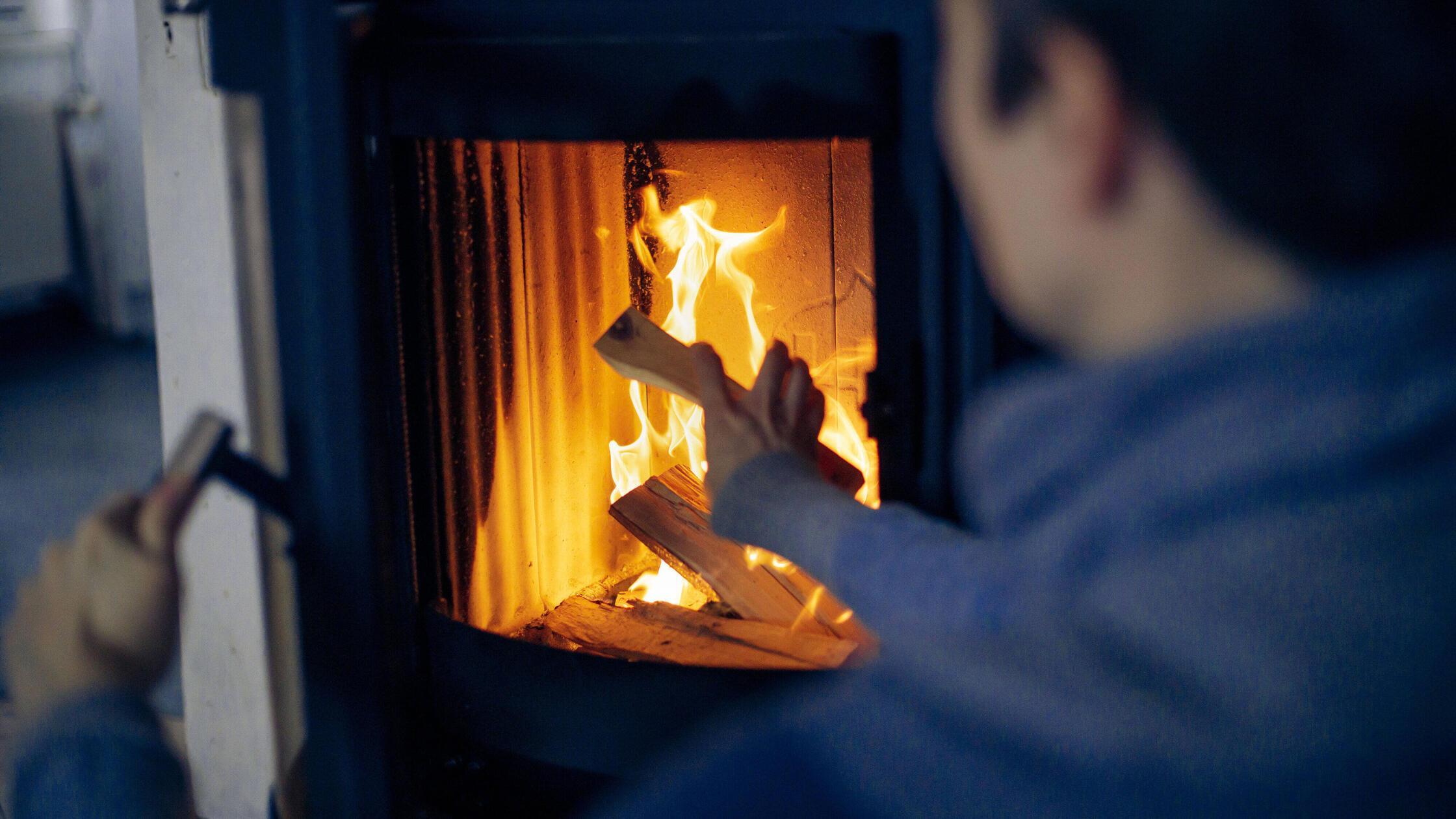 -Wohlstandsverwahrloste-Widerlinge-Kamin-fen-stinken-vielen-aber-das-muss-nicht-sein