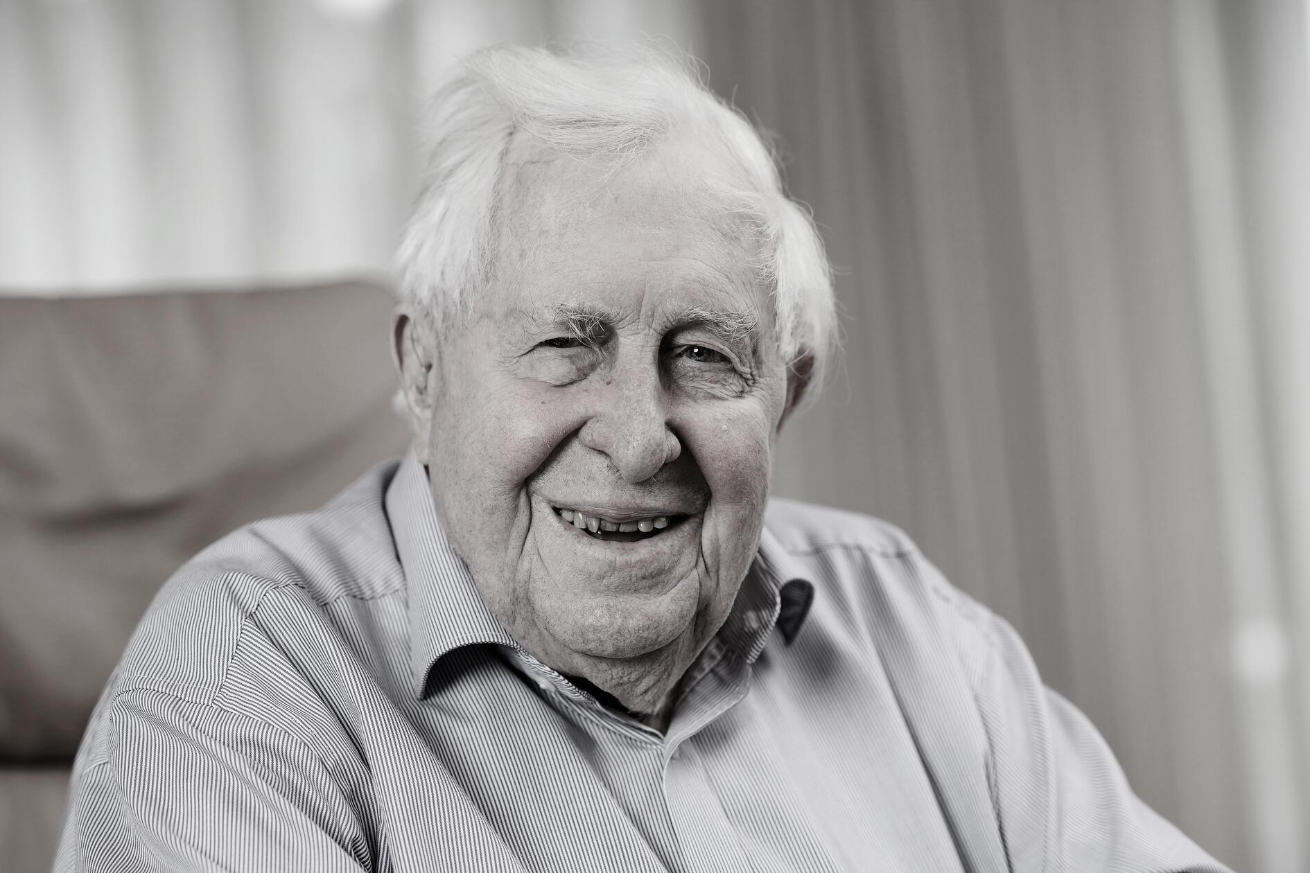 Der CDU-Politiker Bernhard Vogel ist tot. Der frühere Ministerpräsident von Rheinland-Pfalz und von Thüringen starb am 2. März 2025 im Alter von 92 Jahren.