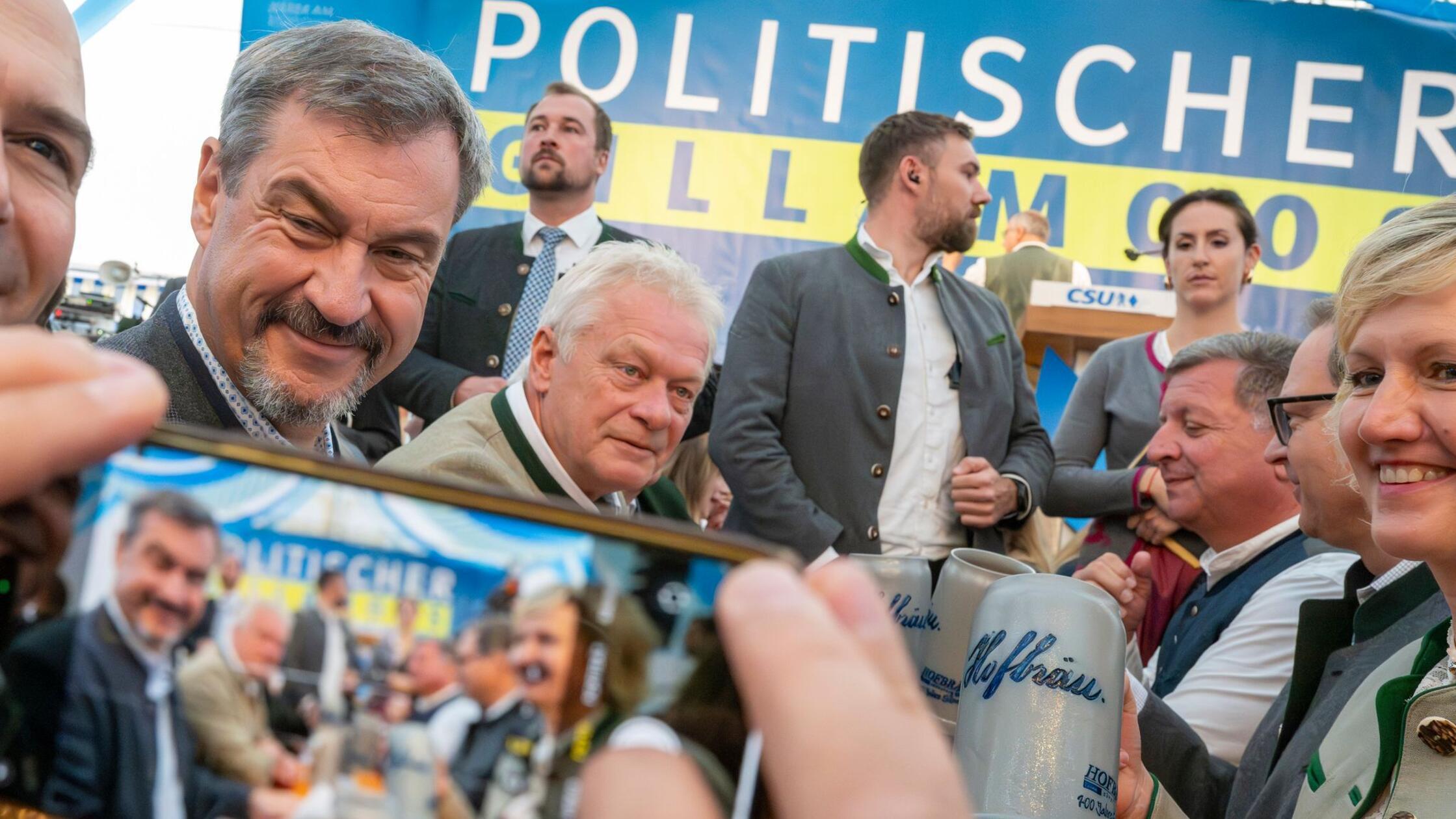 CSU spielt Musik von Darth Vader bei Auftritt von Söder