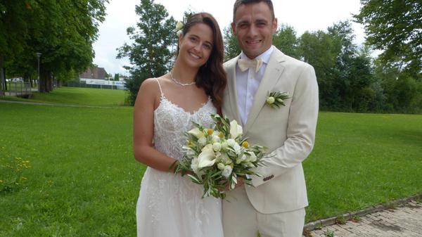 Johanna und Felix Federhofer haben in der Wallfahrtskirche in Freystadt kirchlich geheiratet. Die beiden haben sich bei ihrem großen Hobby, dem Triathlon-Sport, kennengelernt.
