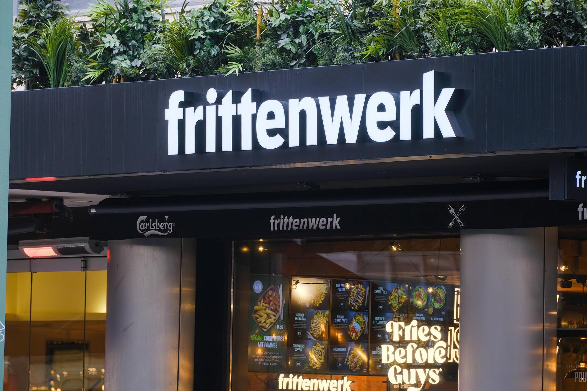 Platz 14: Das Frittenwerk steht nicht nur für Pommes. Wurst-Fans können sich dort ebenso eine Currywurst mit Pommes bestellen. Das Lokal befindet sich in der Königsstraße 2 in Nürnberg und hat es auf den vorletzten Platz unseres Votings geschafft.