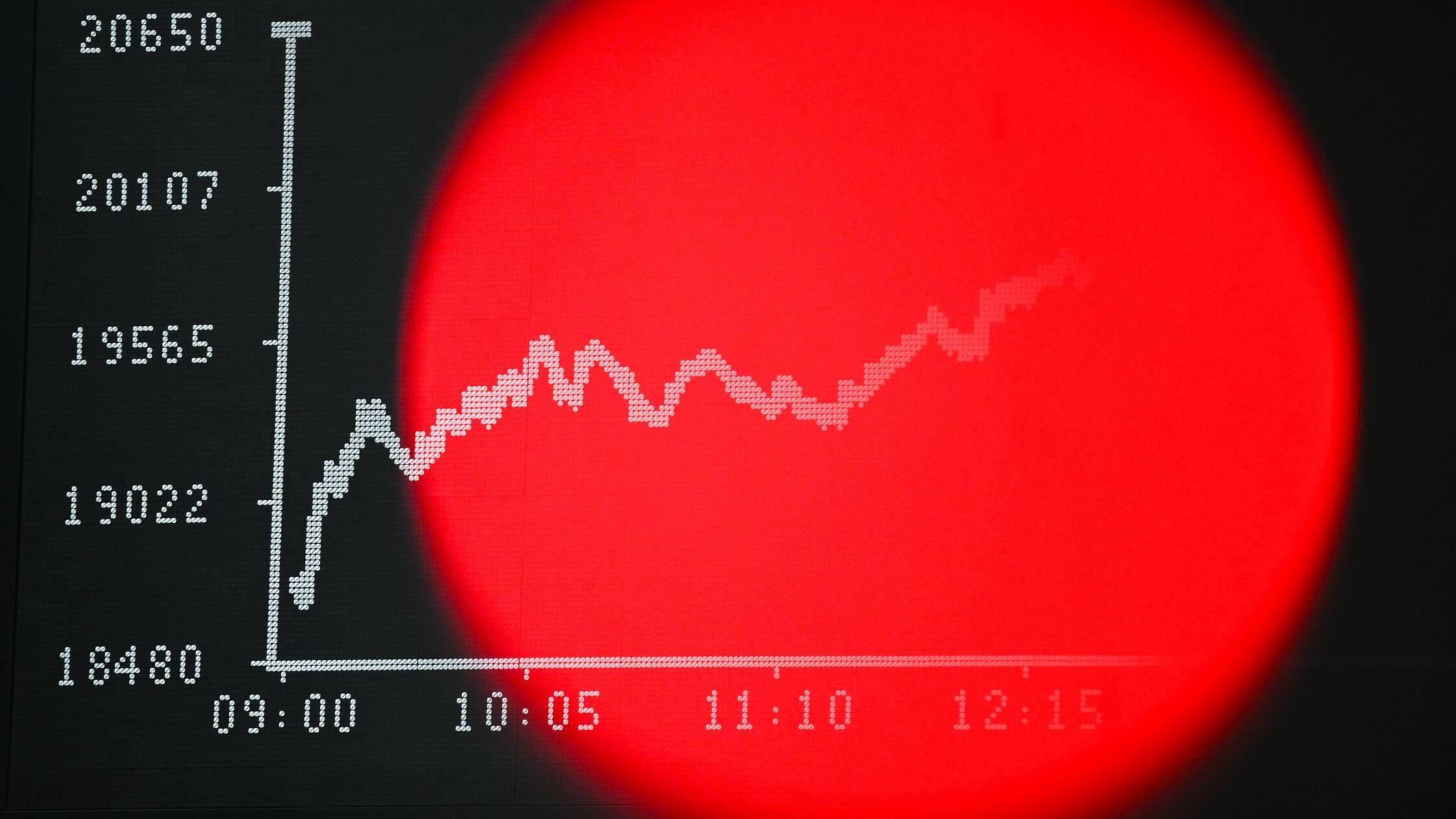 Wenig Ahnung von Finanzen, aber große Angst: Junge Generation hat Sorge vor Altersarmut