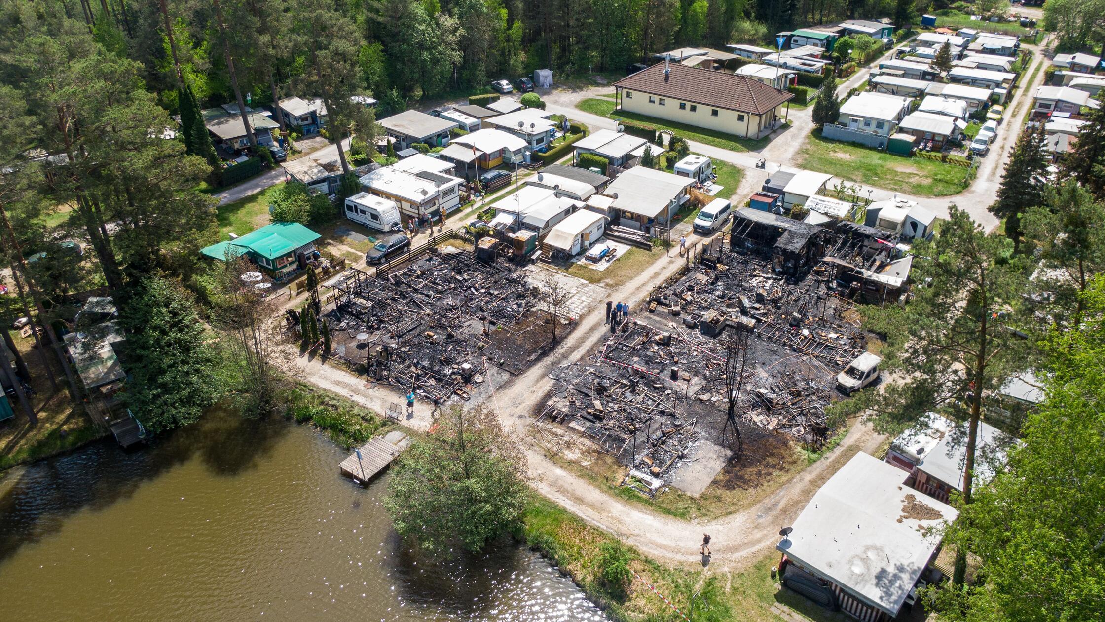 Bse Erinnerungen an 2022: Auf dem Campingplatz Wallesau geriet wieder  Gasofen in Brand