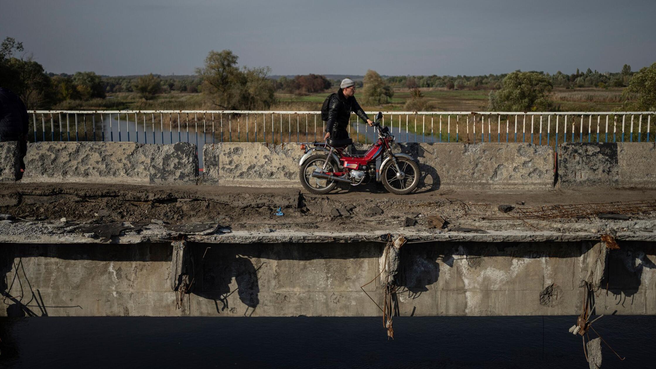 Experten: Russen schleichen durch Tunnel nach Kupjansk