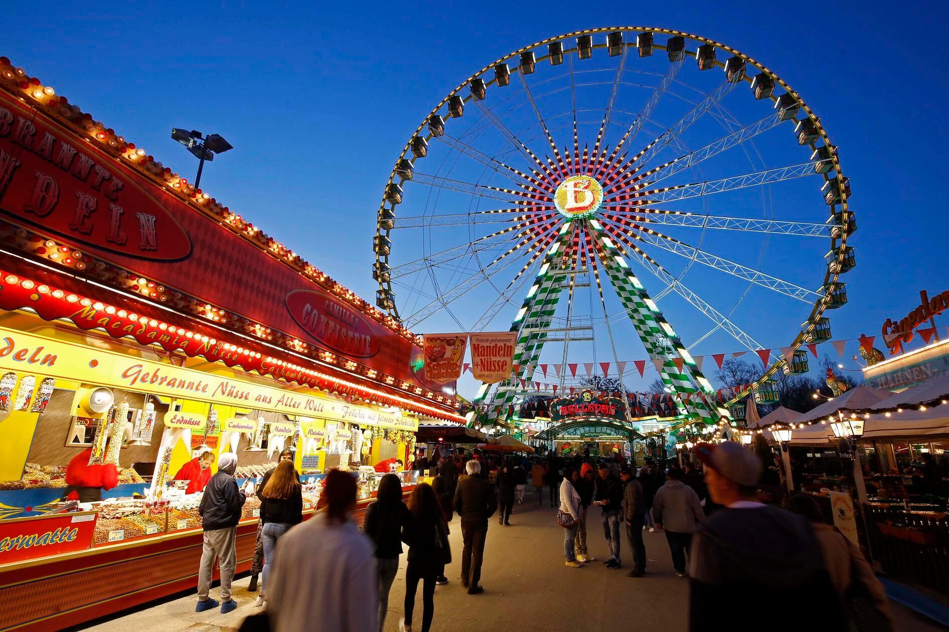 Ab Samstag drehen sich beim Frühlingsfest auf dem Volksfestplatz am Dutzendteich wieder die Karussells – und das diesmal eine Woche länger. Denn heuer feiert man 200 Jahre Nürnberger Volksfest. Los geht das Spektakel mit dem Anstich mit Volksfestkönigin Christina und lokaler Politprominenz. Beginn: 17 Uhr. An den ersten Tagen warten süße Überraschungen auf kleine Gäste. Dazu sorgt eine Osterhasenband für Laune.