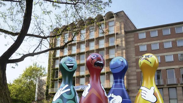 Der Spielenachmittag im Haus des Spiels am Egidienplatz in Nürnberg geht in die nächste Runde. Am Sonntag kann man dort wieder nach Herzenslust spielen und eines der vielen vorrätigen Spiele testen. Los geht's um 14 Uhr. Bei schönem Wetter hat auch der Innenhof geöffnet.