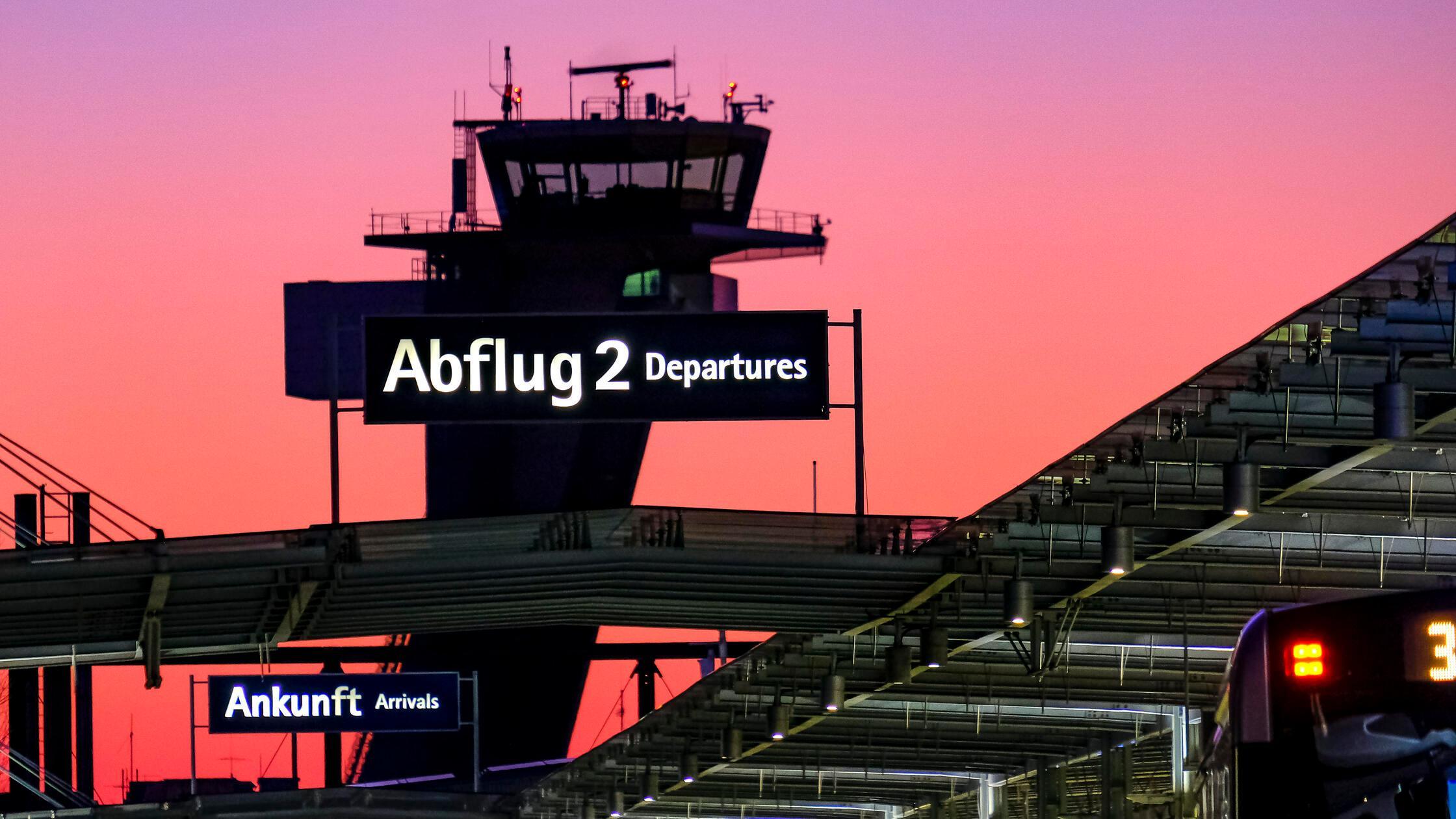 di_airport051.JPG