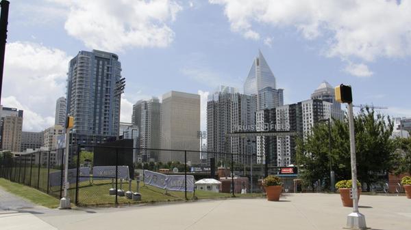 Charlotte ist nach New York die zweitgrößte Bankenstadt der USA. Die "Bank of America" hat hier ihren Hauptsitz. Doch die Metropole hat noch viel mehr zu bieten.