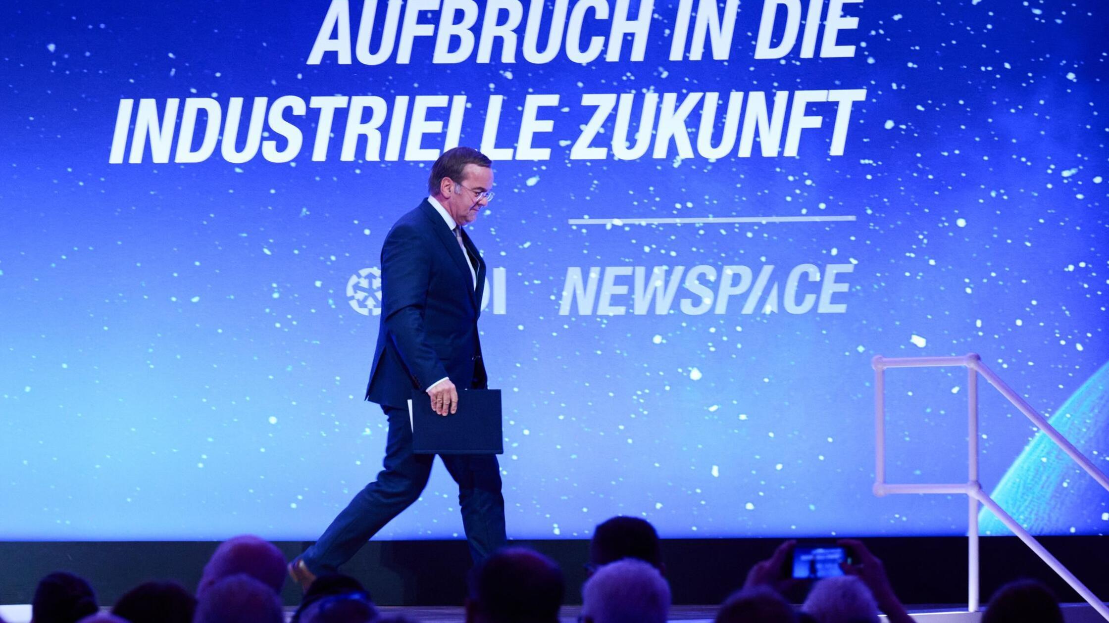 35 Milliarden für deutsche „Sicherheitsarchitektur“ im All