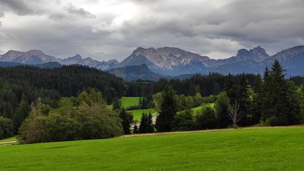 Abschied mit schönstem Bergpanorama.