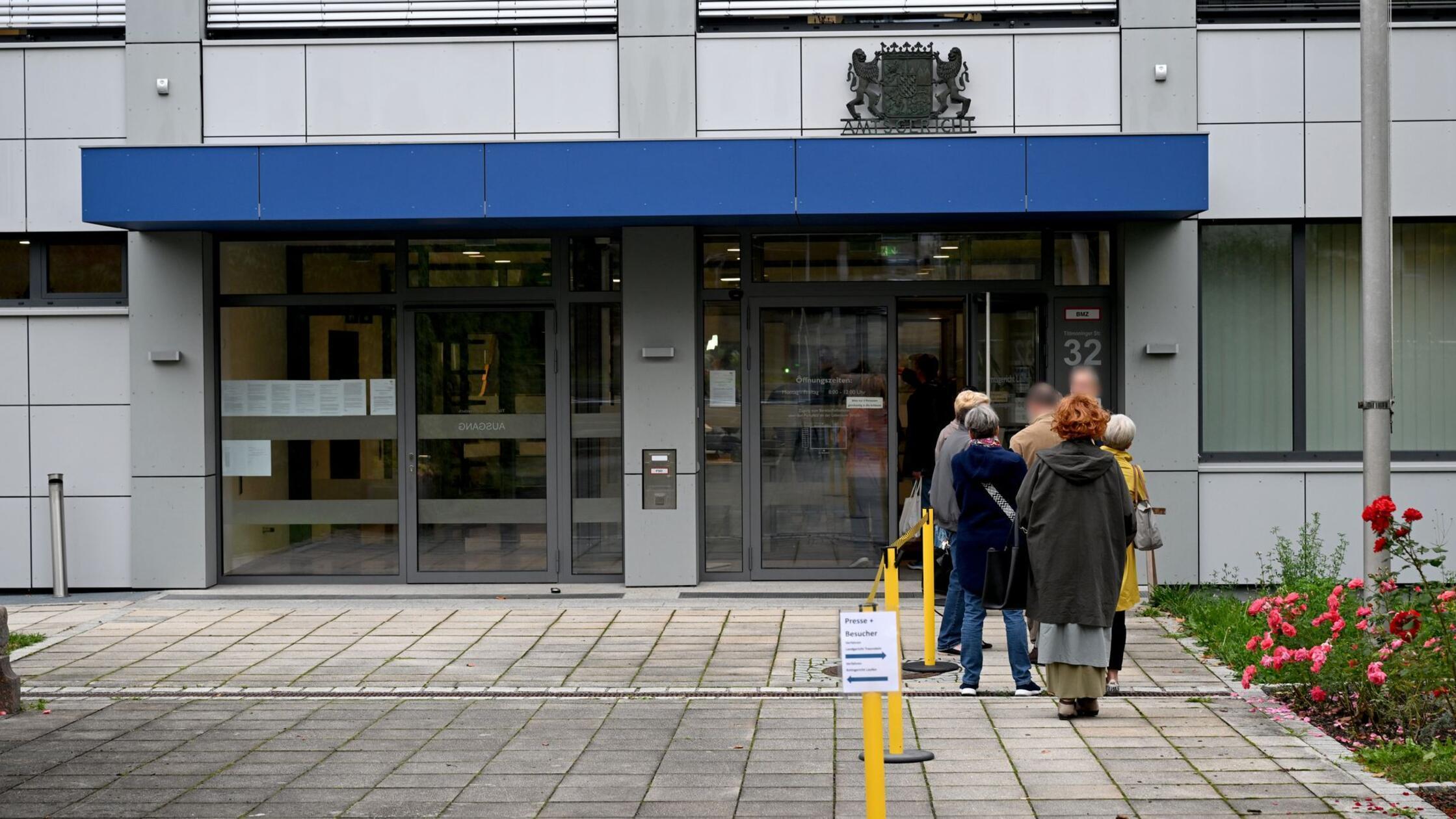 Angeklagter schweigt im Prozess um Tod von Hanna