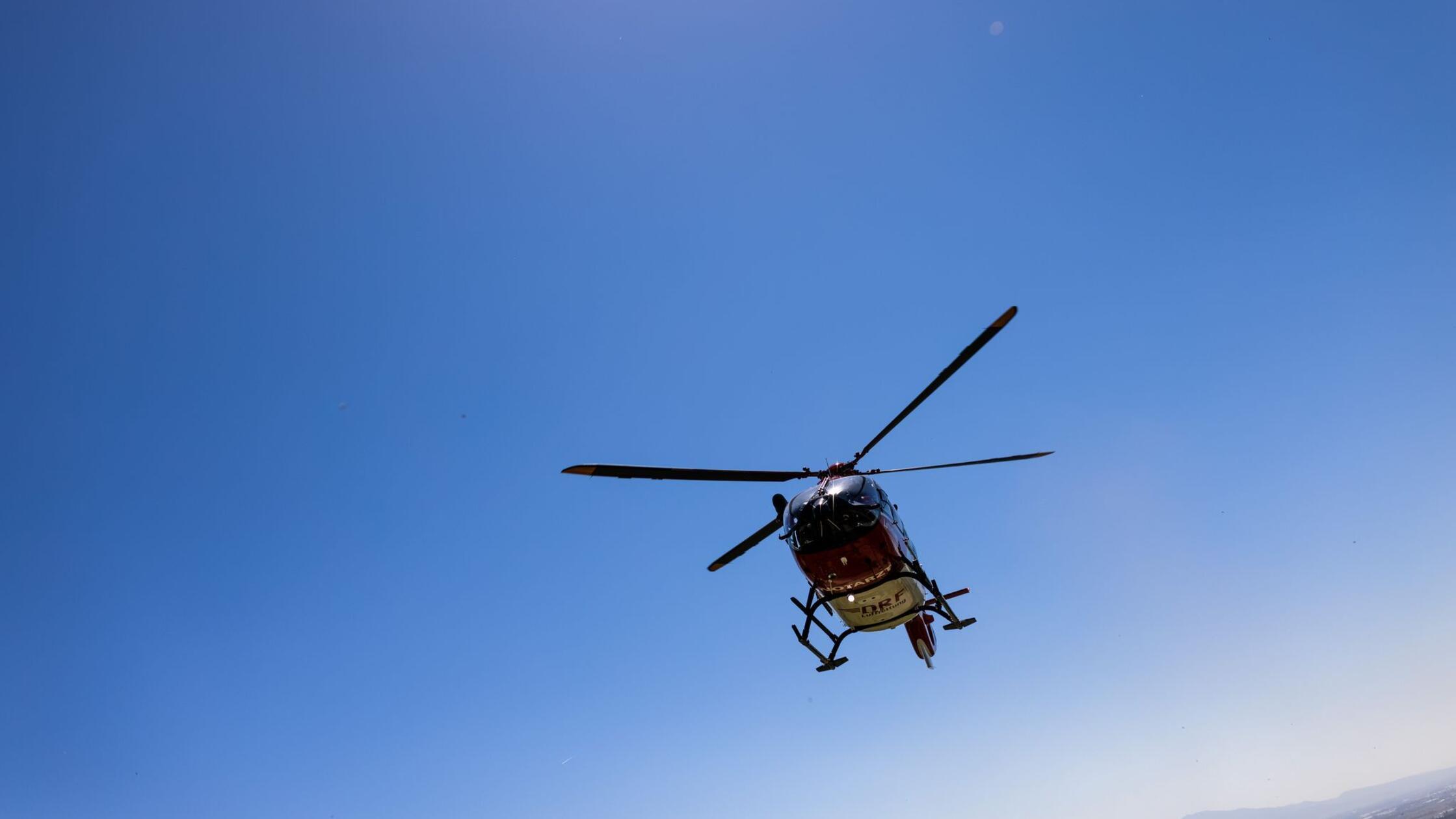 V Nemčiji delavec po padcu z odra ne čuti nog