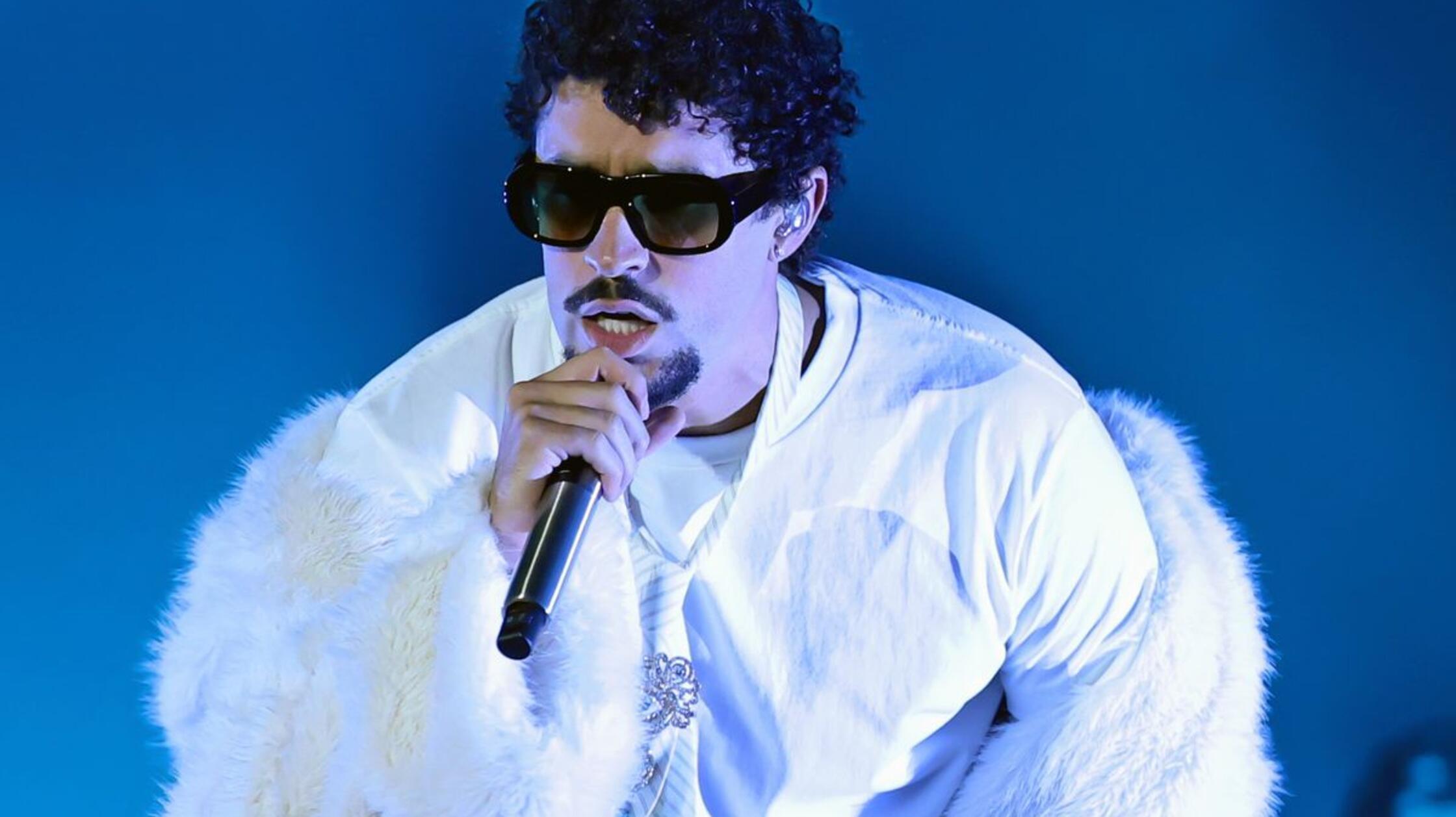 Super-Bowl-Halbzeitshow von Bad Bunny: Trump-Berater droht mit Einsatz der Einwanderungsbehörde