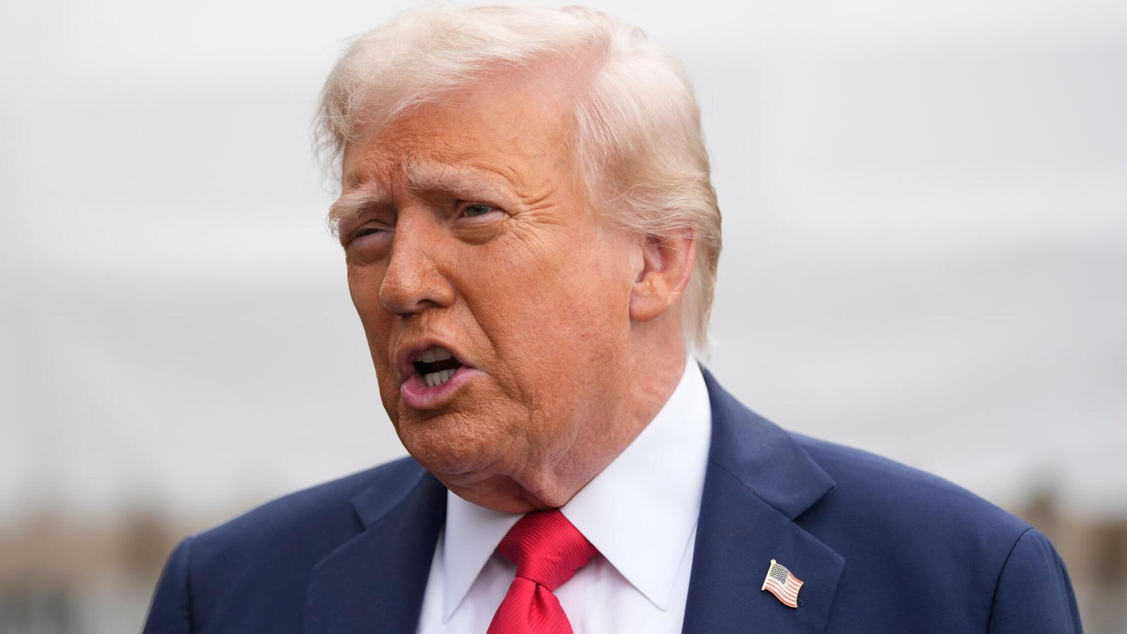 „Geht nicht nur um den Gazastreifen“: Trump ruft Israel zu Ende der Bombardierung von Gaza auf