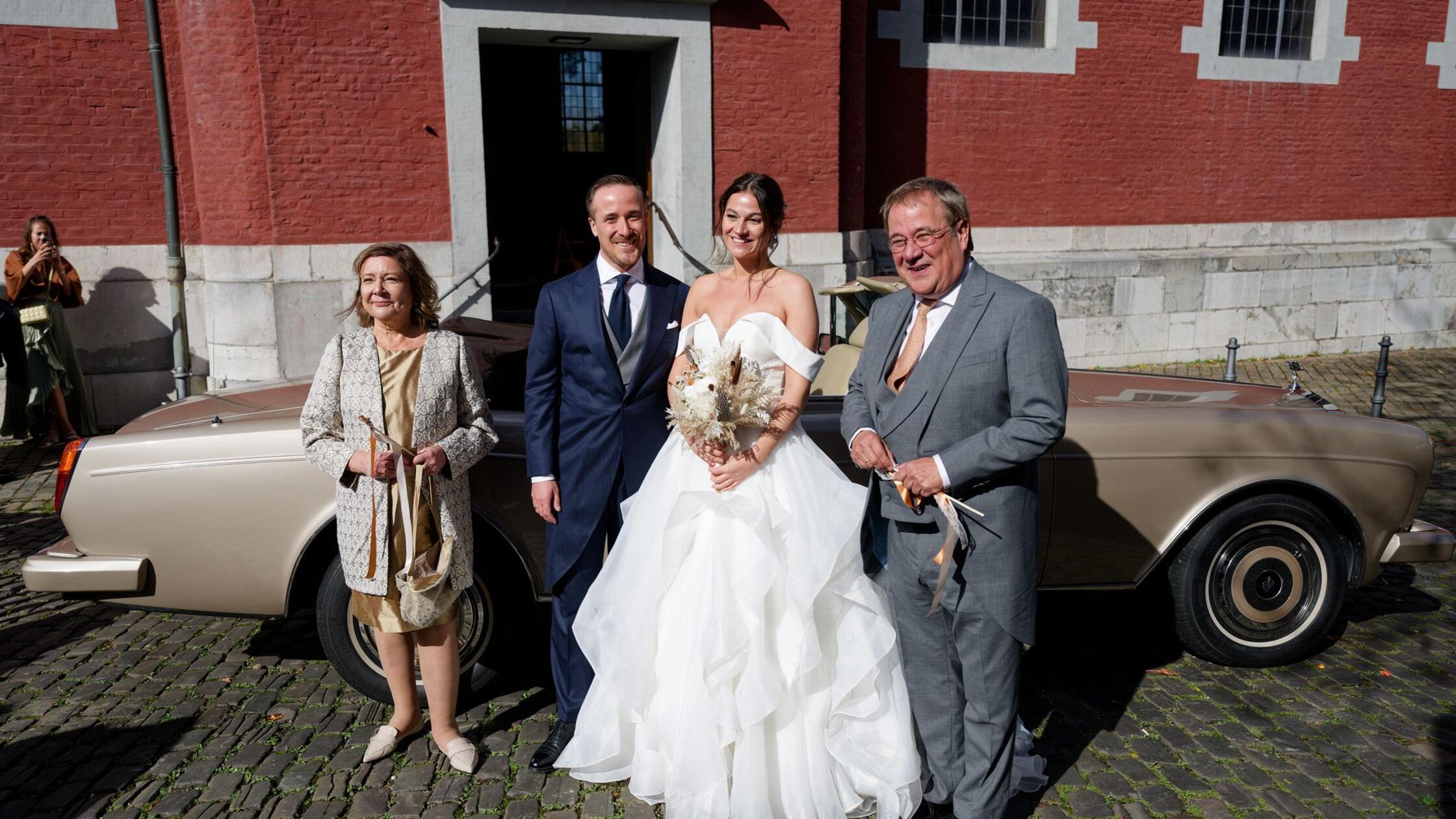 Sneaker verboten: So hat Mode-Influencer und Politiker-Sohn Joe Laschet geheiratet