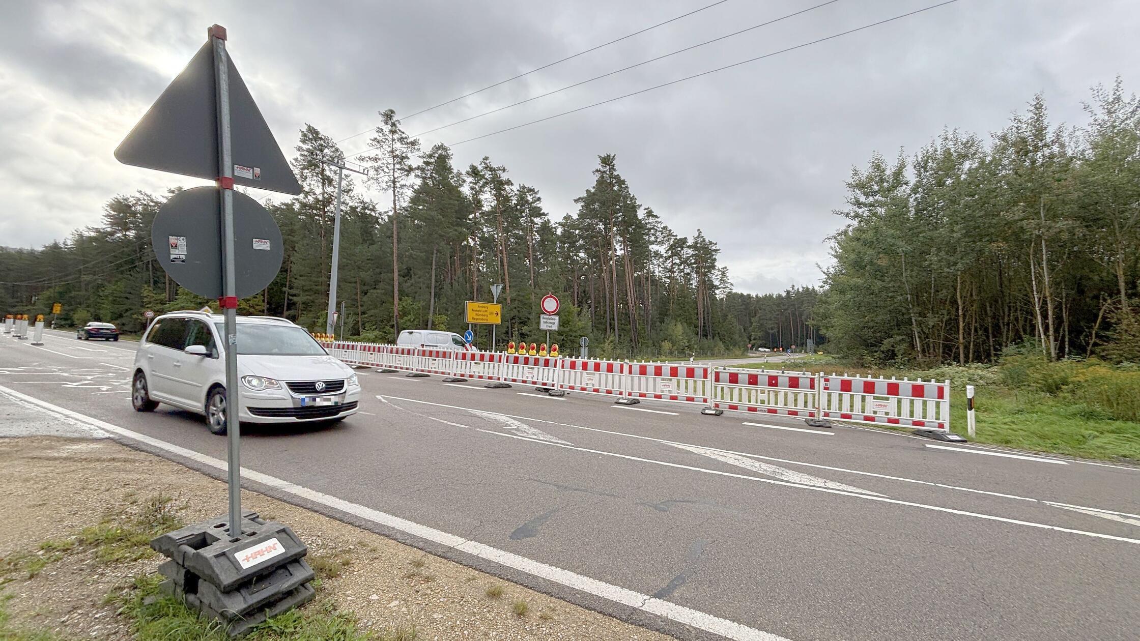 Verkehrschaos Entschlusselt Was Gilt Bei Dieser Verkehrszeichenkombinationfeed