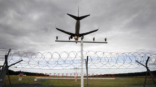 Flughafensicherheit..