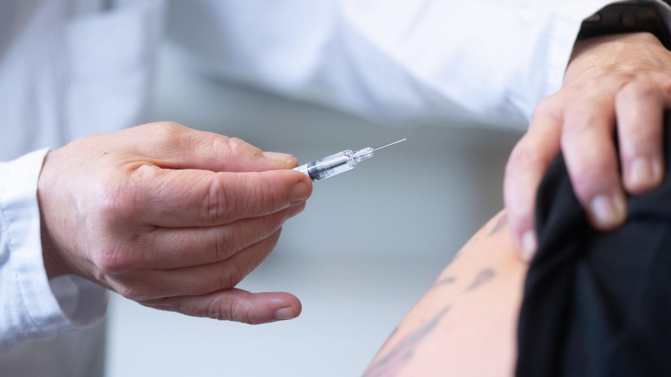 BGH klärt: Ärzte haften nicht für etwaige Corona-Impfschäden