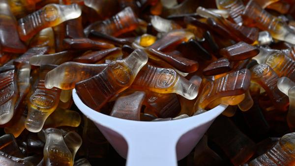 Süsswaren Cola Fläschchen Fruchtgummi Schweiz, 09.