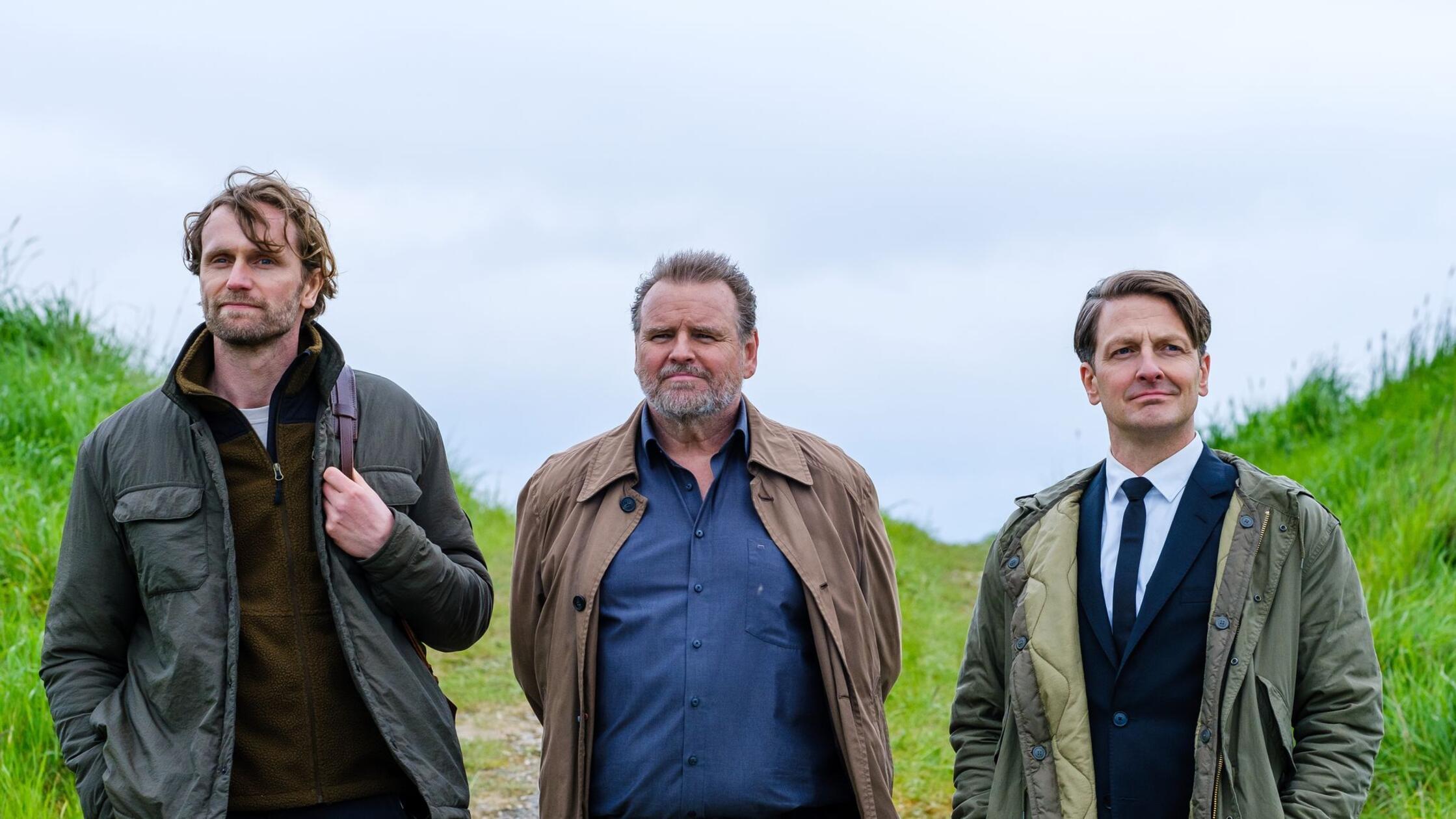 Neuer „Friesland“-Krimi: Ein Schatz und ein Toter im Schilf