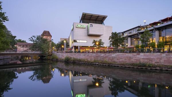 Mit Aktionen wie #KinoKommtWieder blieb das Cinecittà weiterhin präsent und setzte ein Zeichen für die Rückkehr des Kinobetriebs. Ab Mai 2021 konnten schließlich wieder Filme gezeigt werden. Seit seiner Eröffnung im Jahr 1995 hat das Kino nach eigenen Angaben bereits rund 48 Millionen Gäste empfangen.