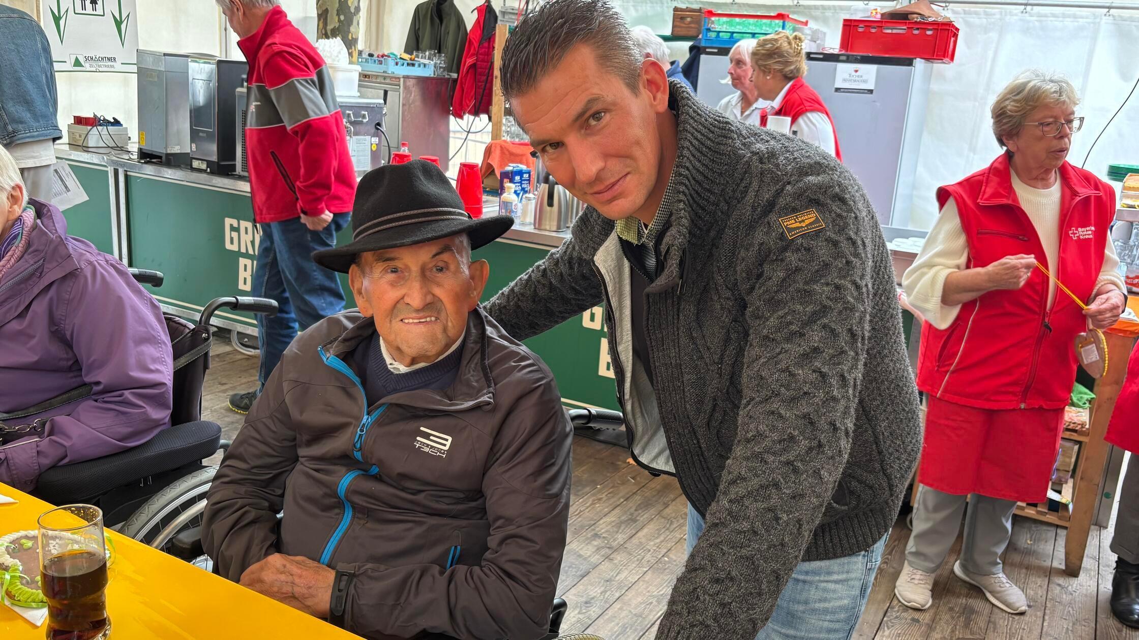 Urgestein: Georg Huber war 70 Jahre als „Billiger Jakob“ auf Fürths ...