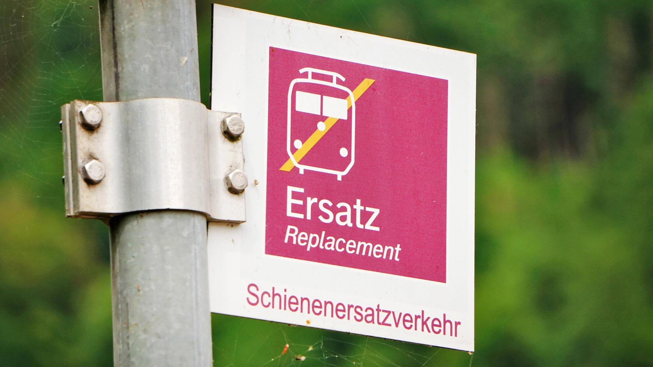 Schienenersatzverkehr, Zugausfall, Streckensperrun