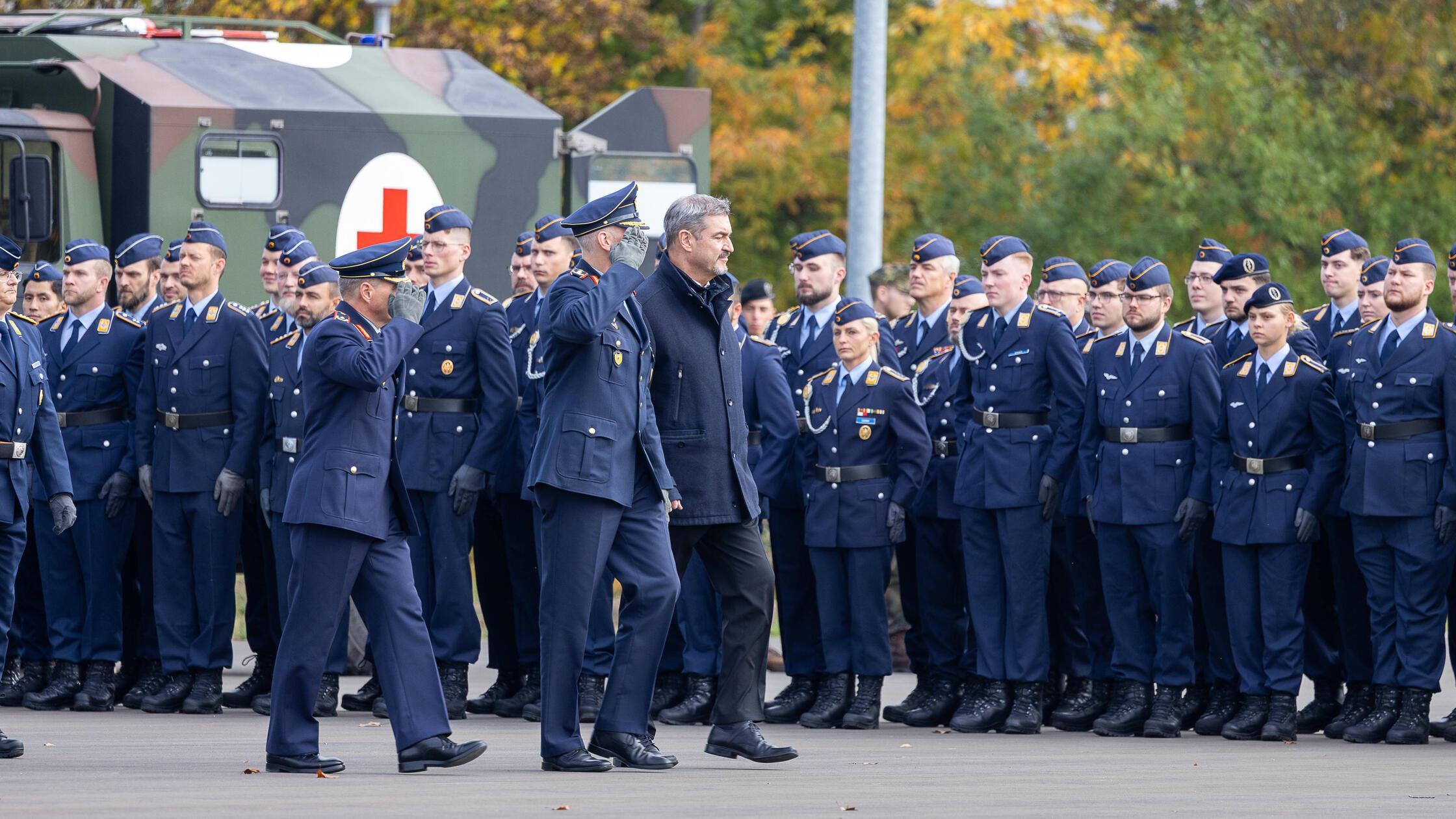 Offizierschule Eröffnung