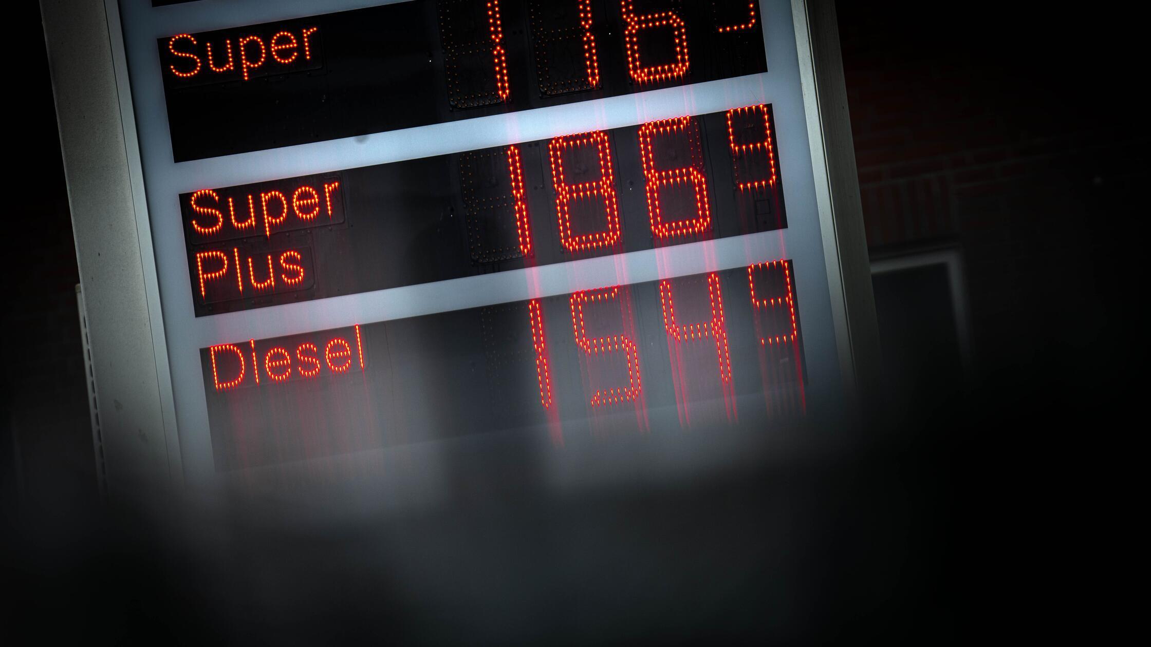 Inflation - Kraftstoffpreise4831.jpg