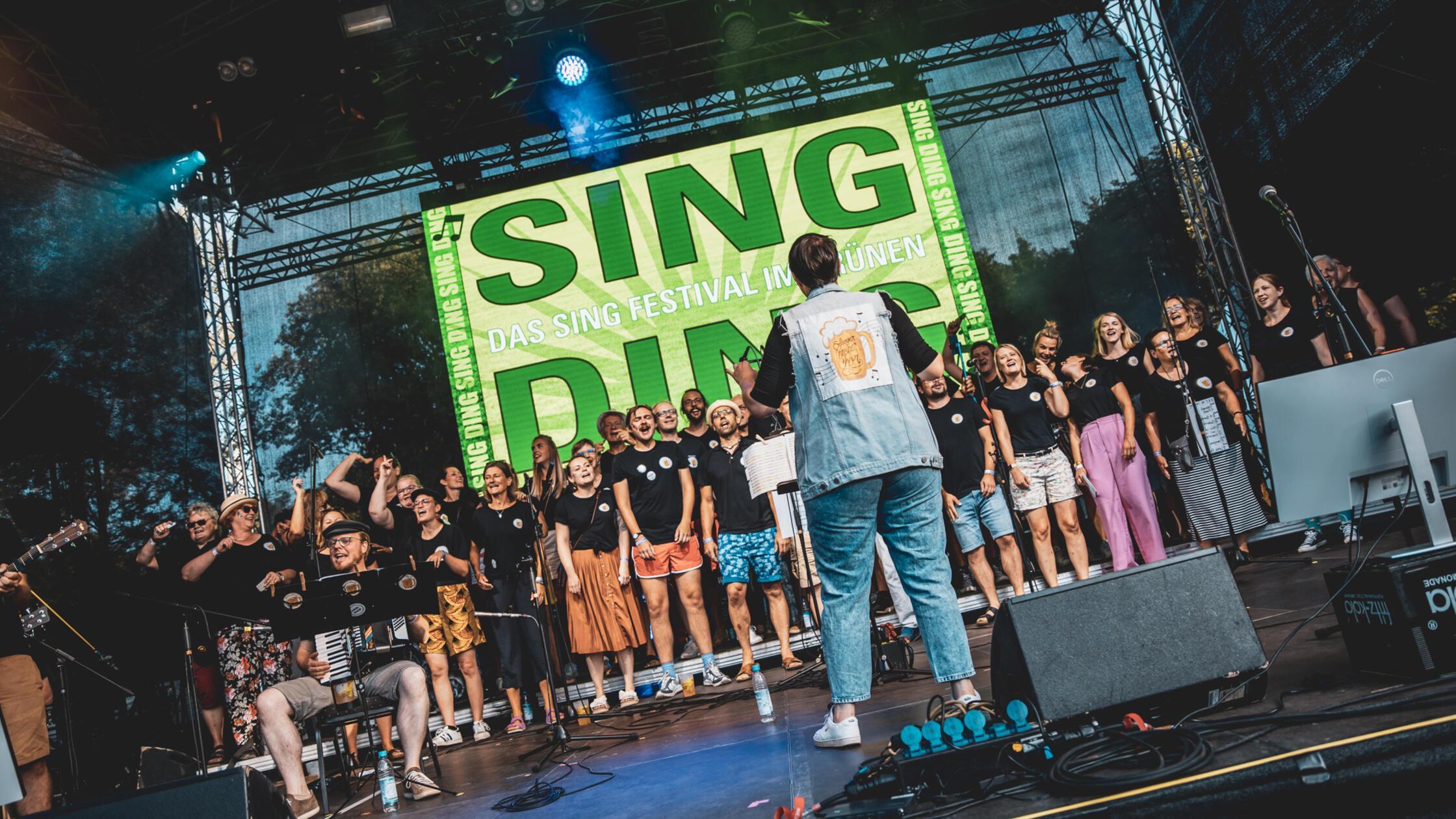 Kneipenchor-2022-07-17_Kulturinsel-Woehrmuehle_Nio