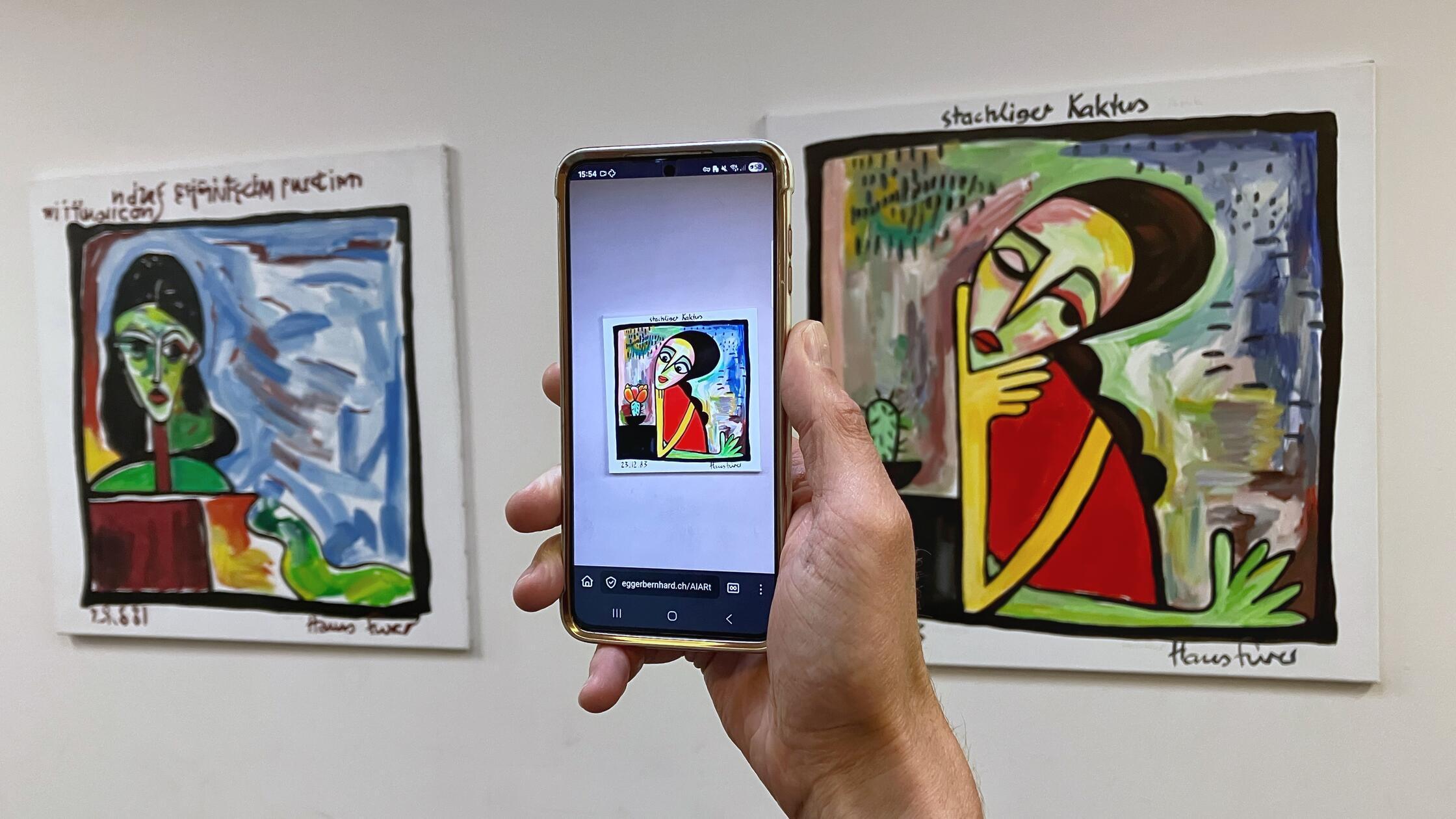 Links das auf KI basierende Gemälde, rechts das We