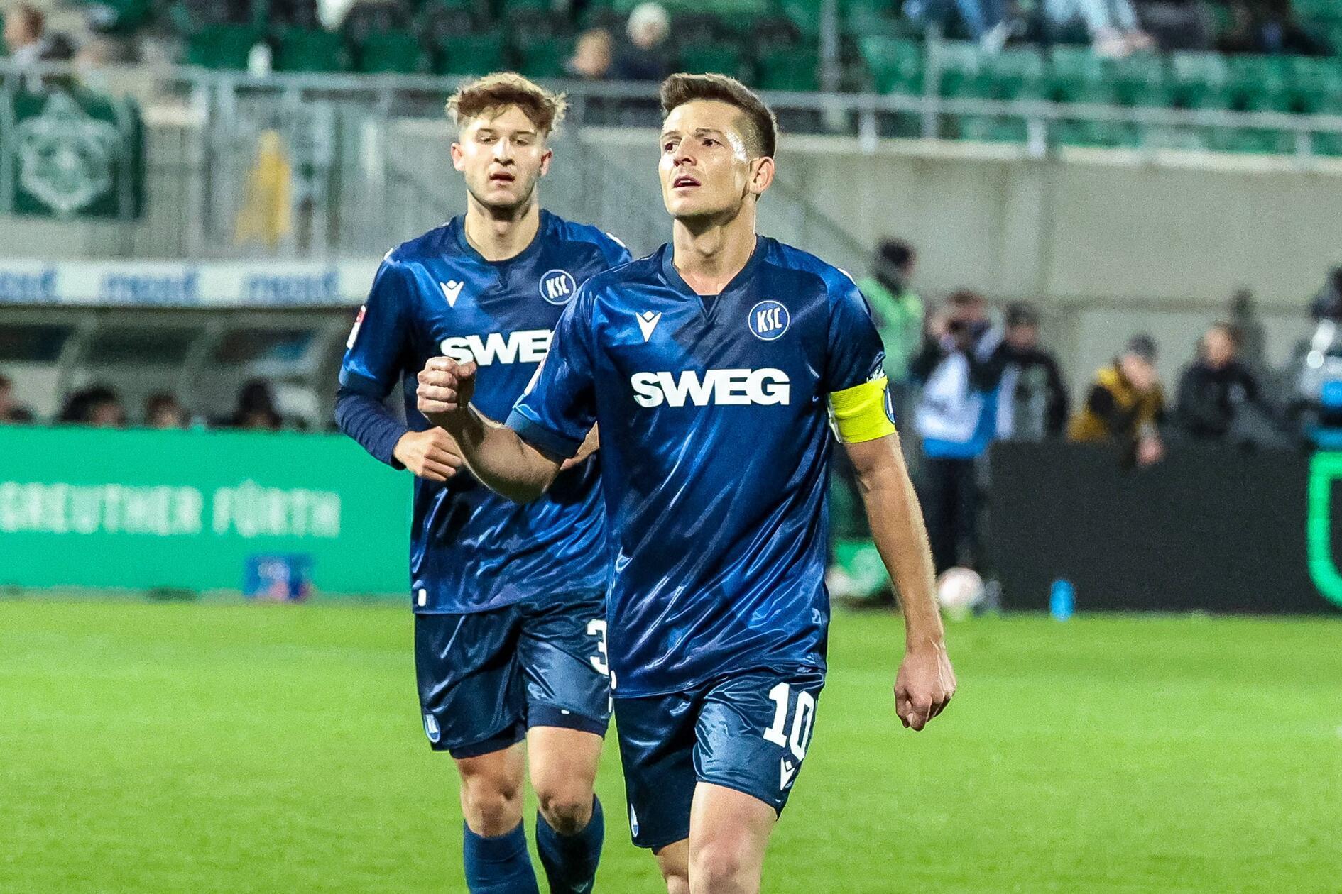 Marvin Wanitzek 10 Karlsruher SC jubelt nach seine