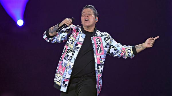 Schlagersängerin Kerstin Ott hat in den vergangenen acht Jahren stolze 1,5 Millionen Tonträger verkauft. Die Musikerin, die als Kind in Rolf Zuckowskis Chor sang und später als DJ unterwegs war, bespielt am Sonntag, 9. November, die PSD Bank Arena in Nürnberg. Beginn: 19 Uhr.