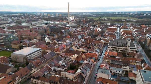 010_LuftBild_Erlangen_RundUmBohlenplatz_WH_EN_1501
