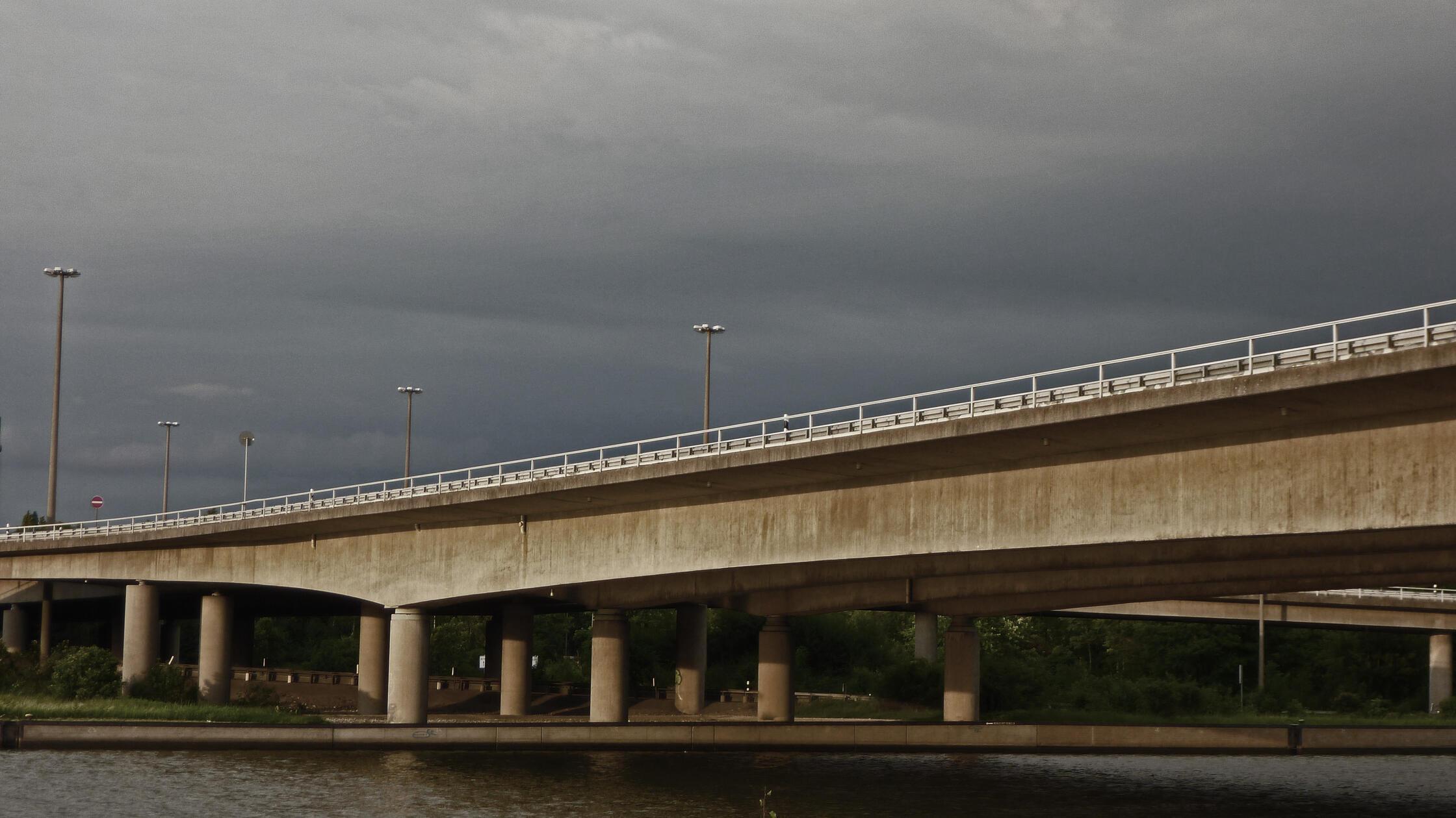Brücke Frankenschnellweg