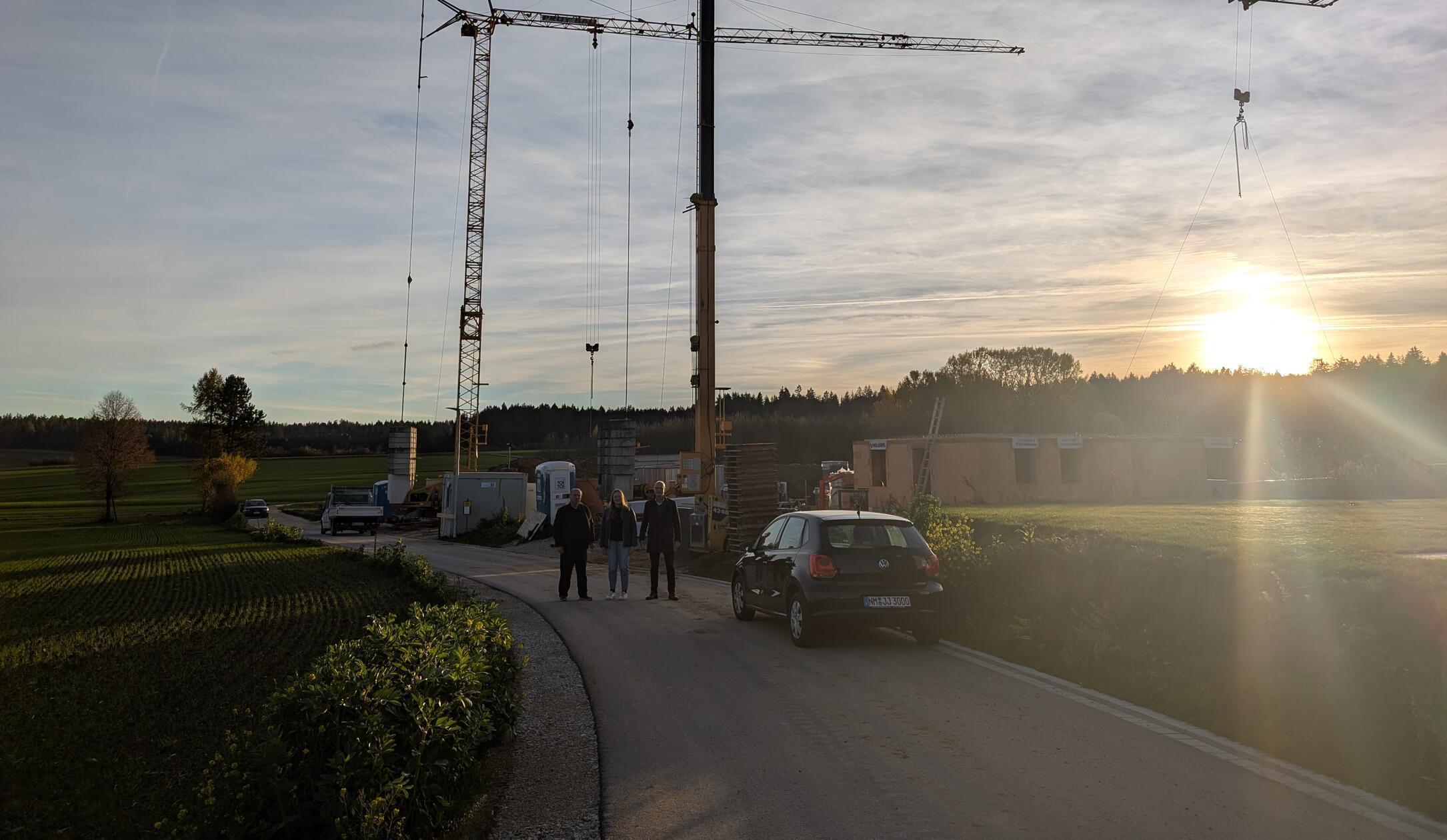 Bürgermeister Ludwig Lang (re.), Linda Mößler vom 