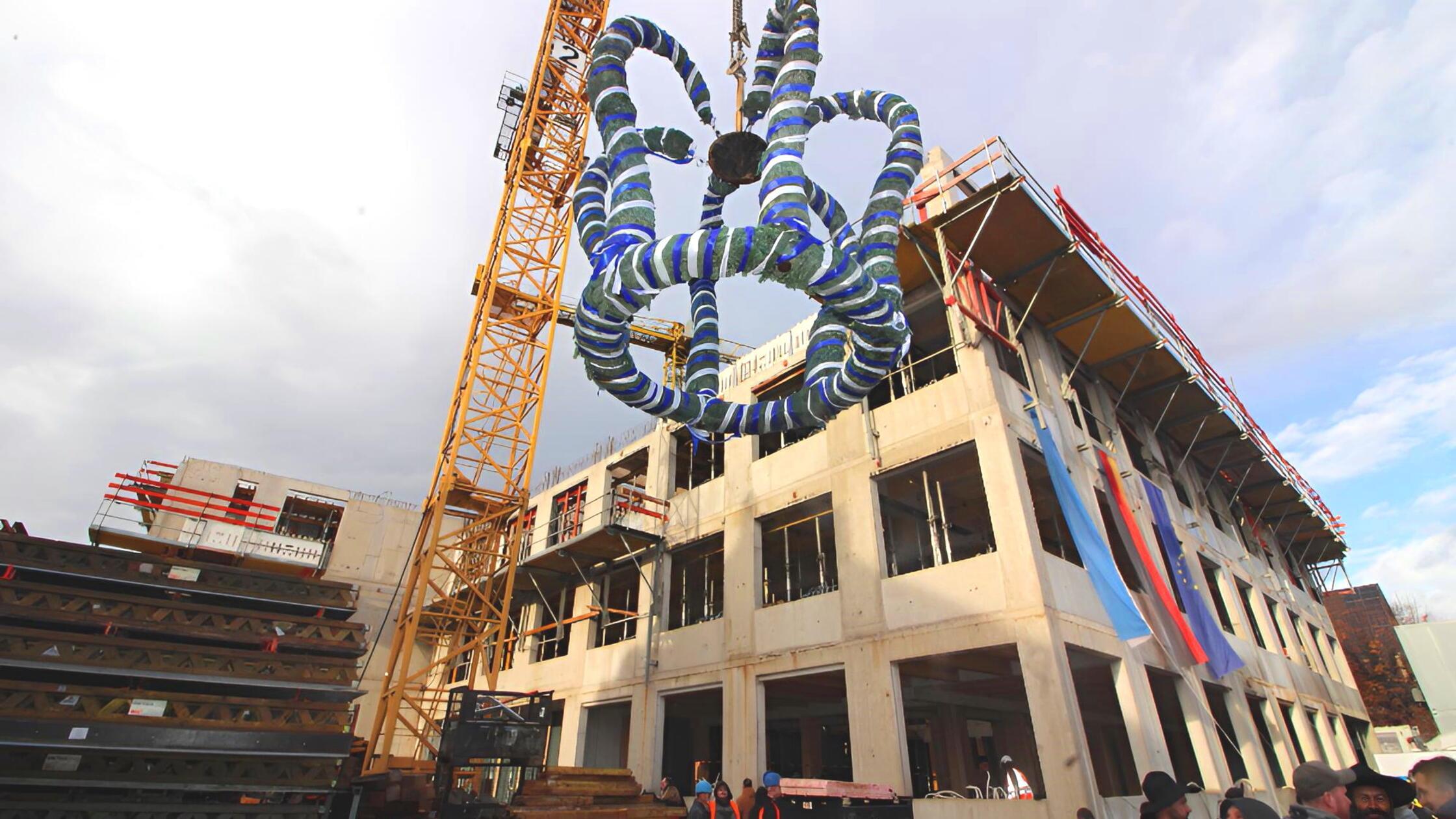 Eine imposante Richtkrone schwebte zum Ende der Fe